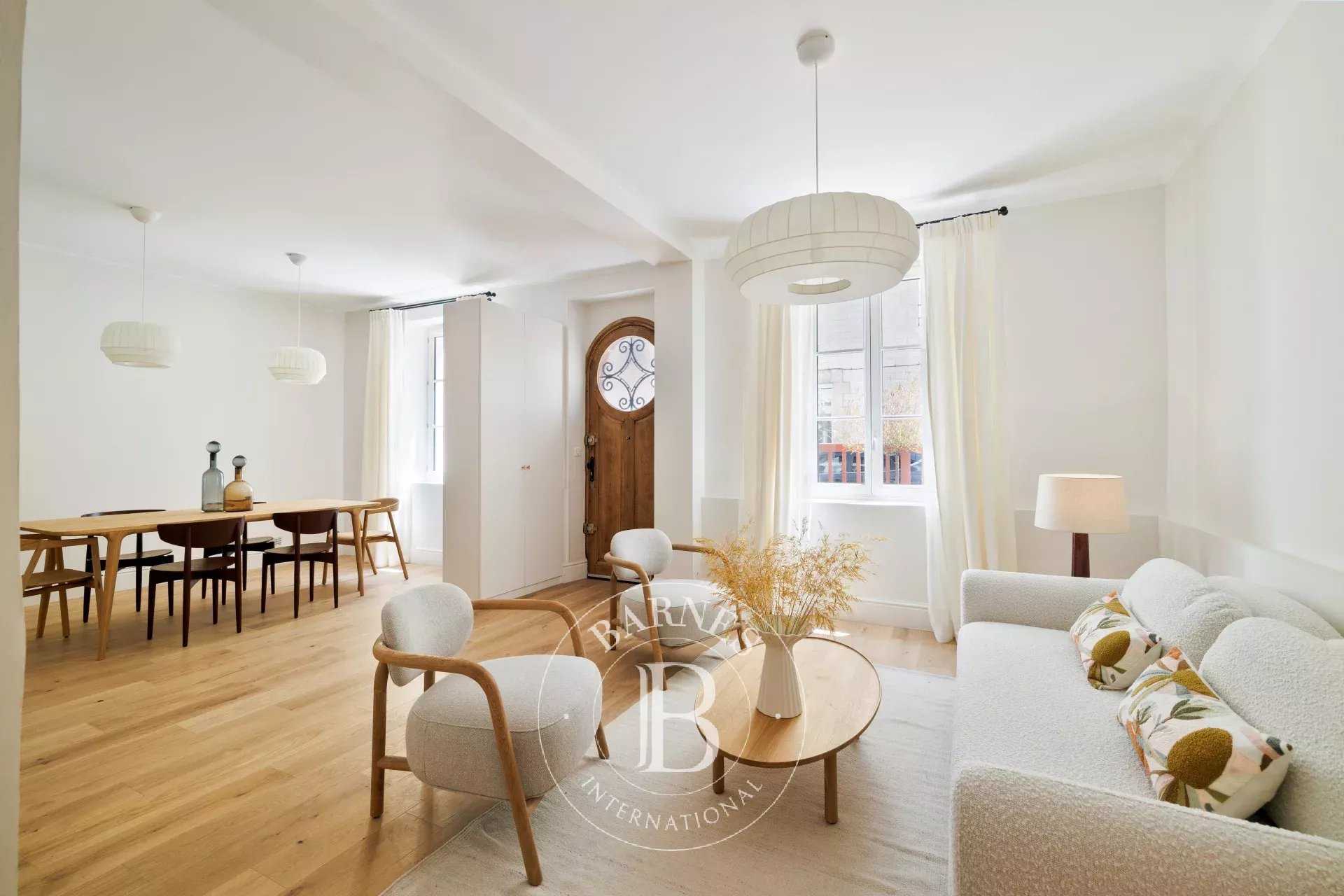 Biarritz  - Maison 7 Pièces 5 Chambres