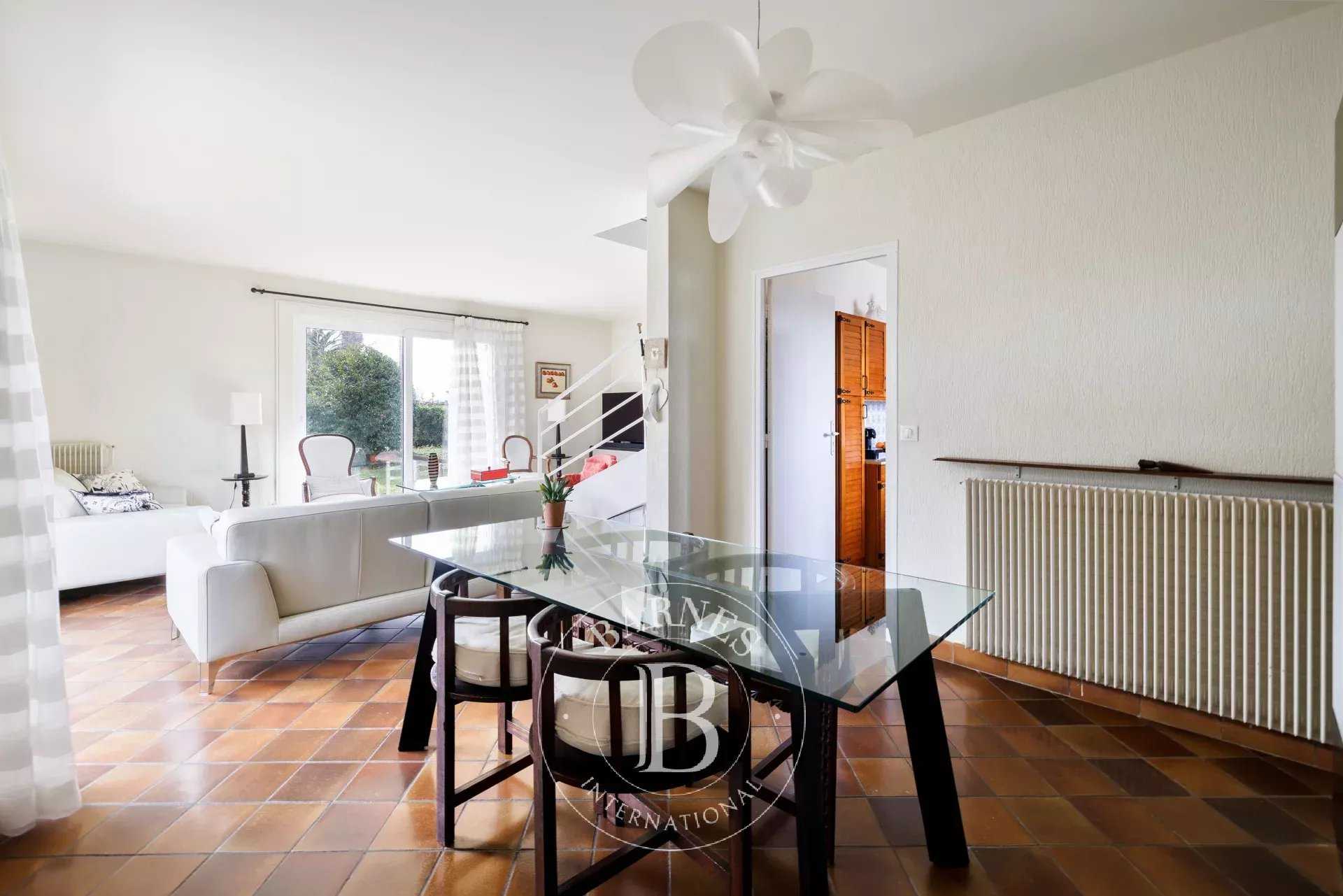 Saint-Jean-de-Luz  - Maison 7 Pi&egrave;ces 5 Chambres