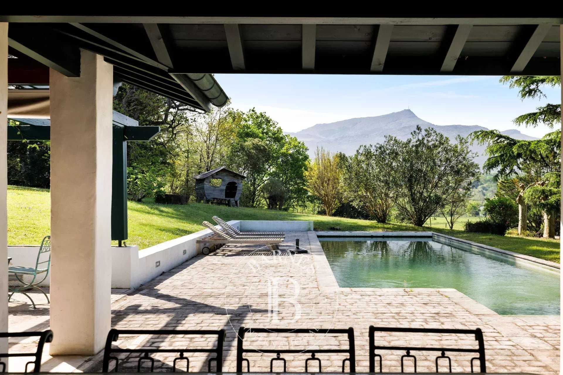 Ascain  - Propriété 