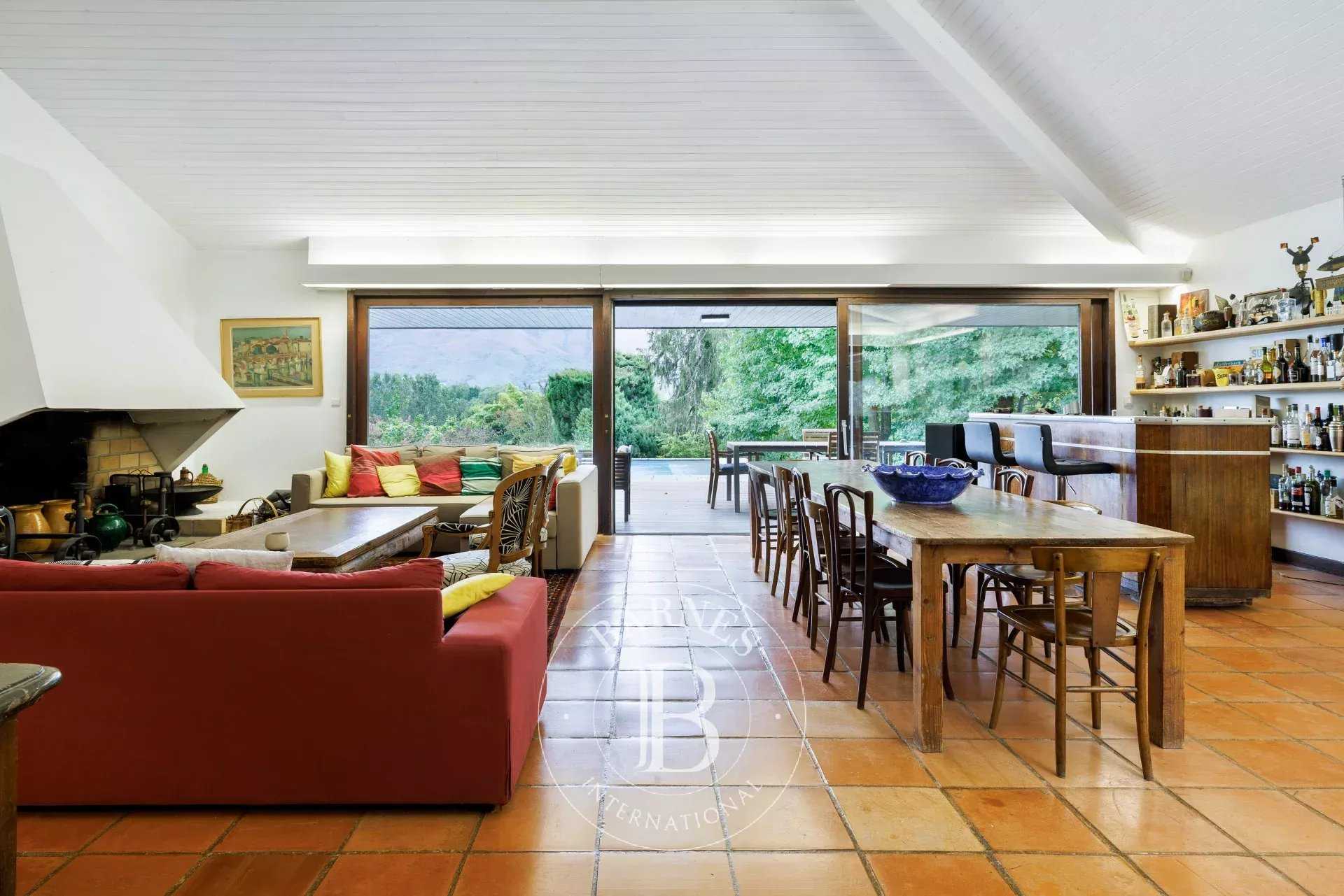 Urrugne  - Maison 7 Pi&egrave;ces