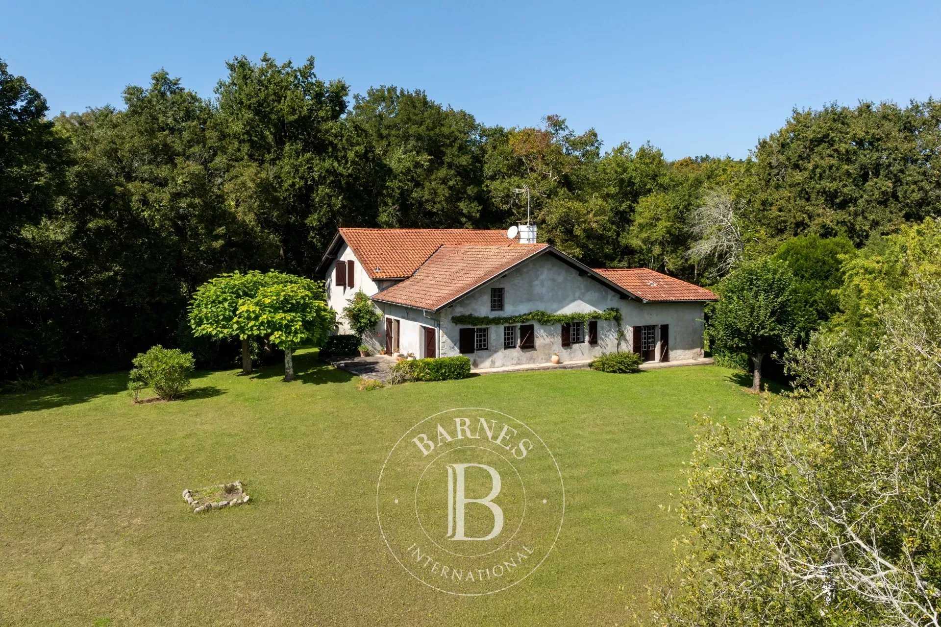 Saint-Barthélemy  - Ferme 6 Pièces 2 Chambres