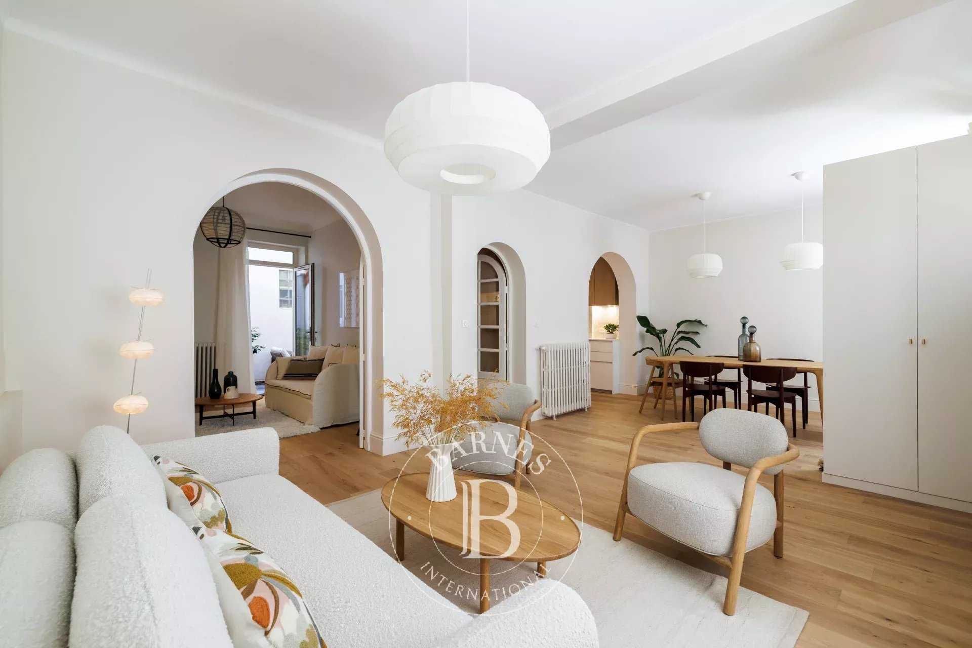 Biarritz  - Maison 7 Pi&egrave;ces 4 Chambres