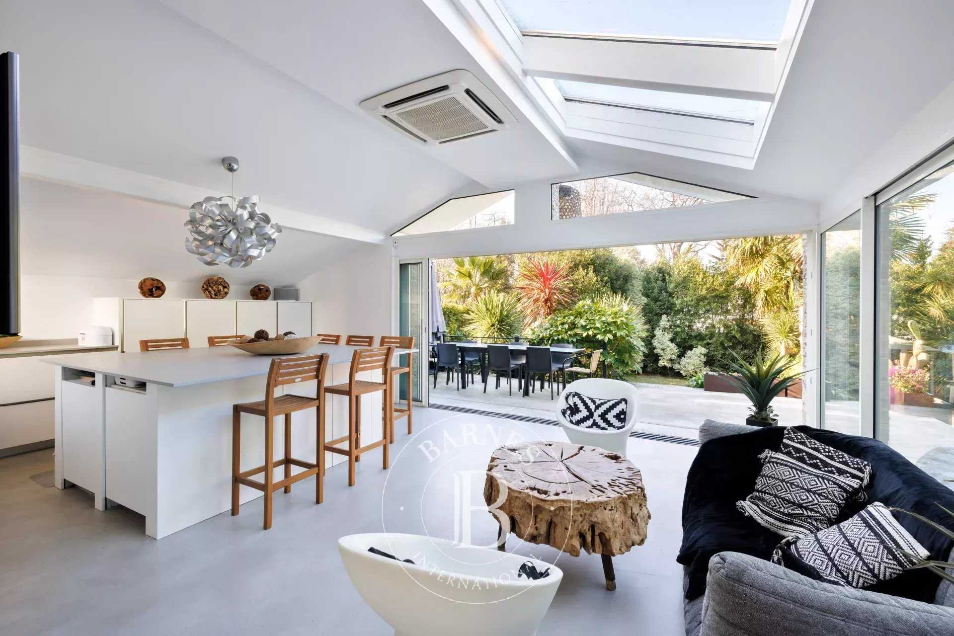 Biarritz  - Maison 9 Pièces 7 Chambres