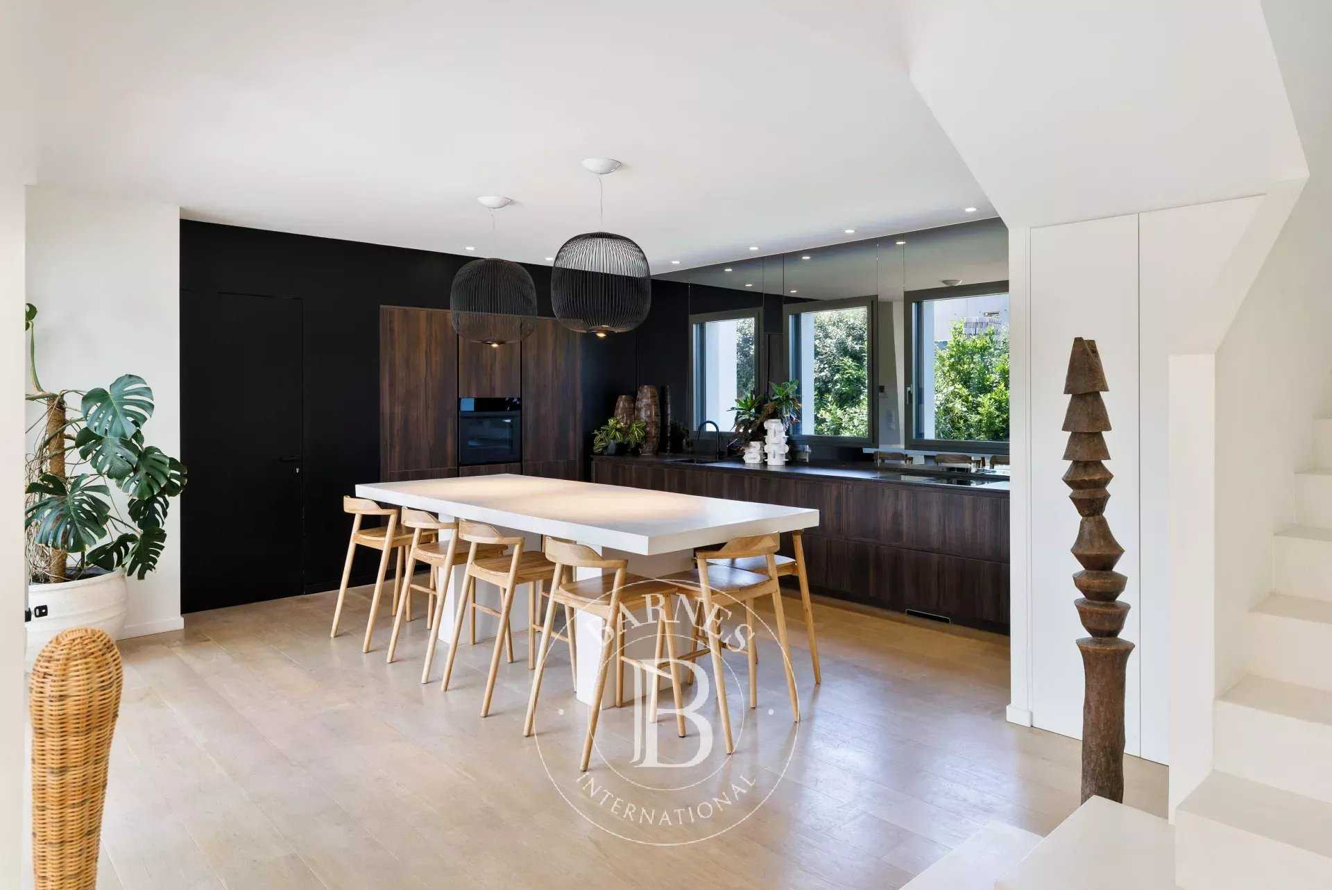 Bidart  - Maison 7 Pi&egrave;ces 5 Chambres