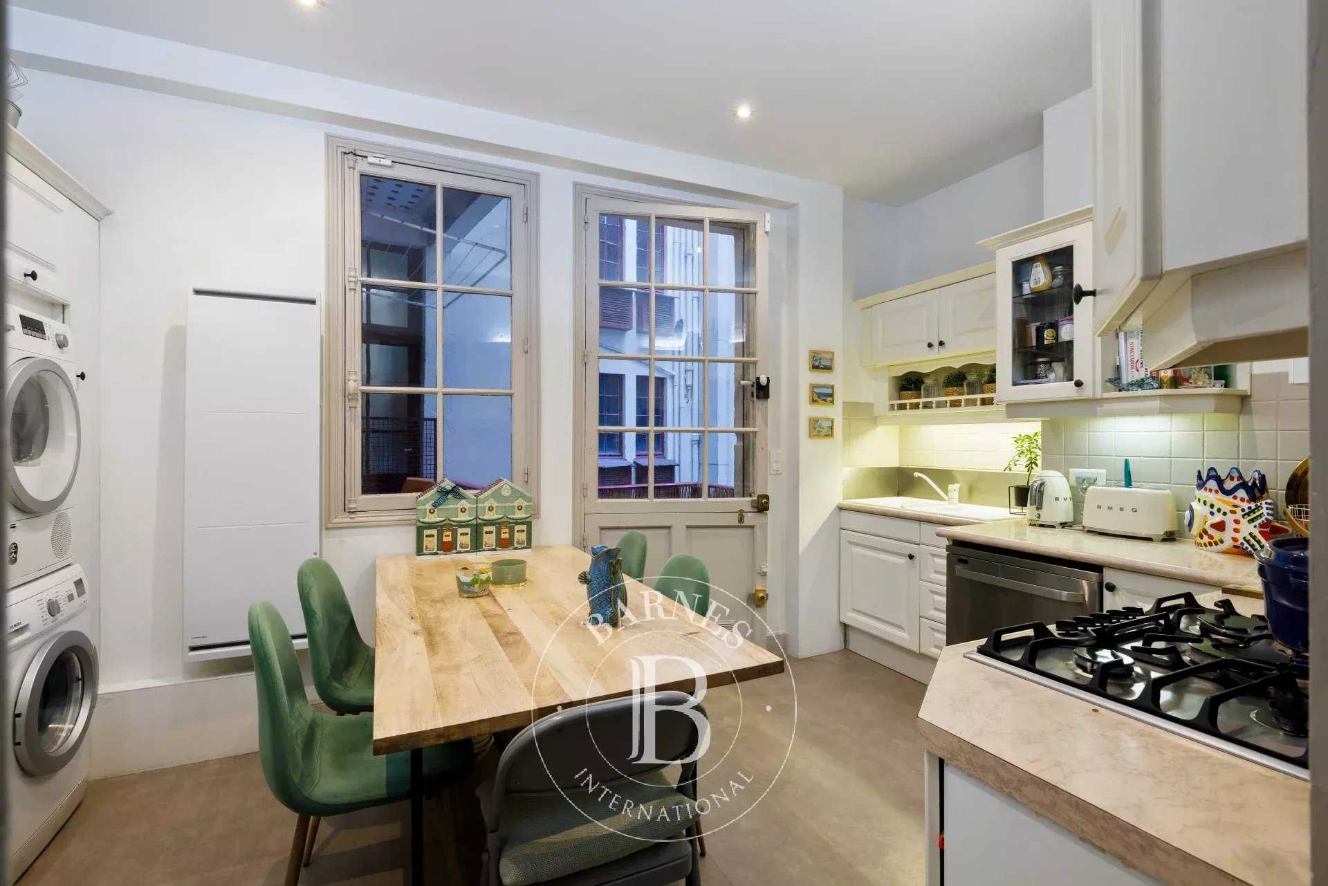 Biarritz  - Appartement 5 Pièces 3 Chambres