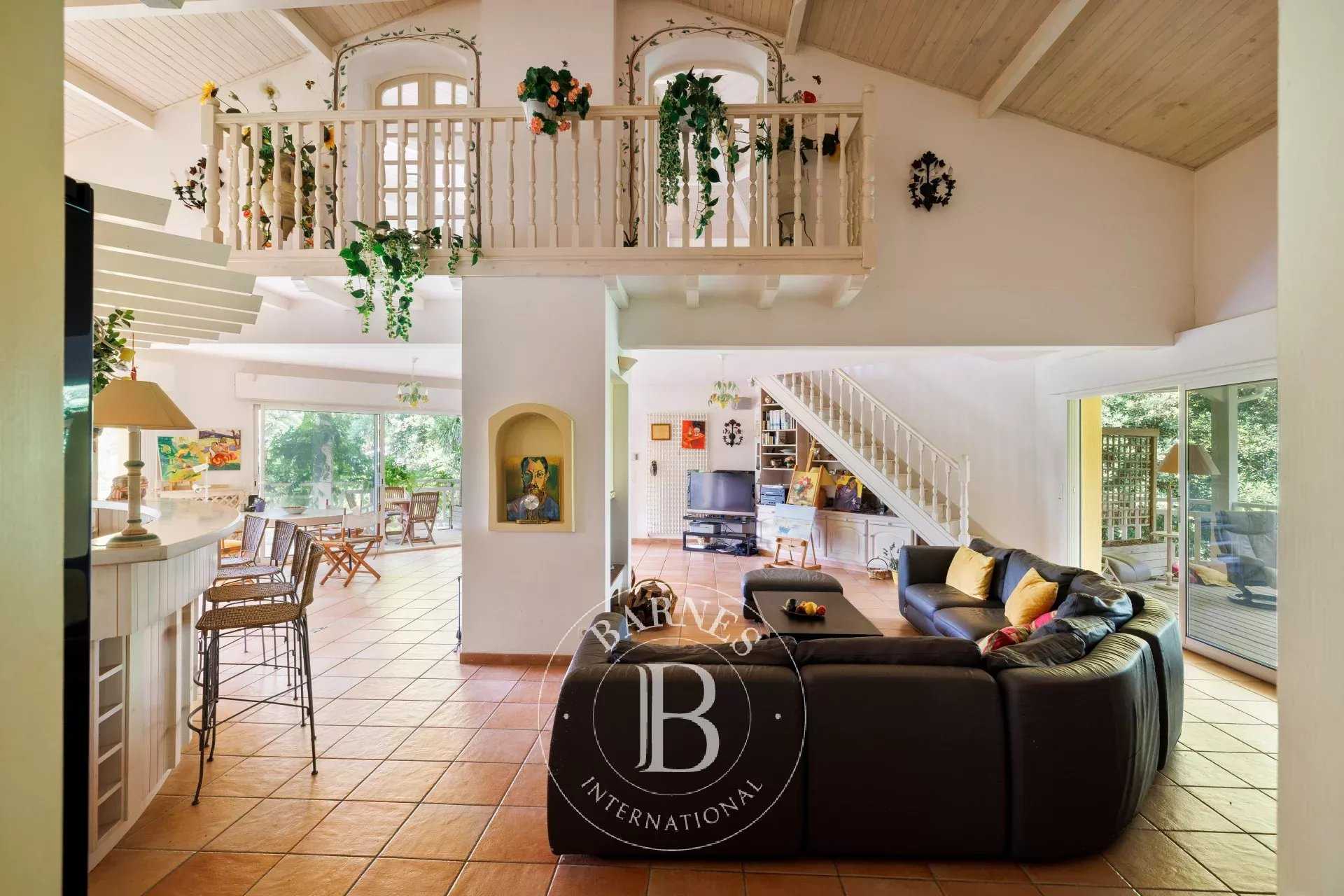 Seignosse  - Maison 7 Pi&egrave;ces 4 Chambres