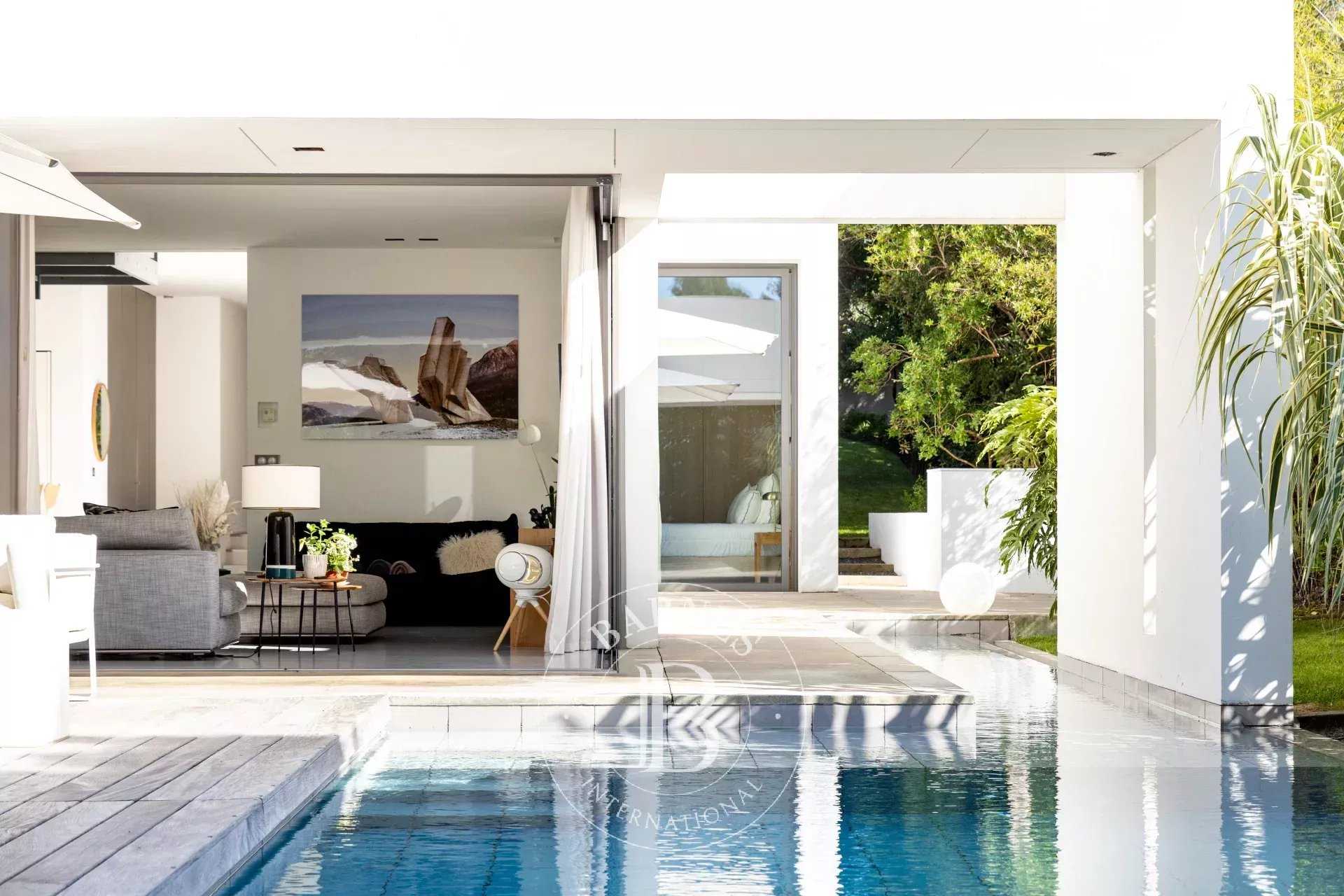 Anglet  - Maison 6 Pi&egrave;ces 5 Chambres