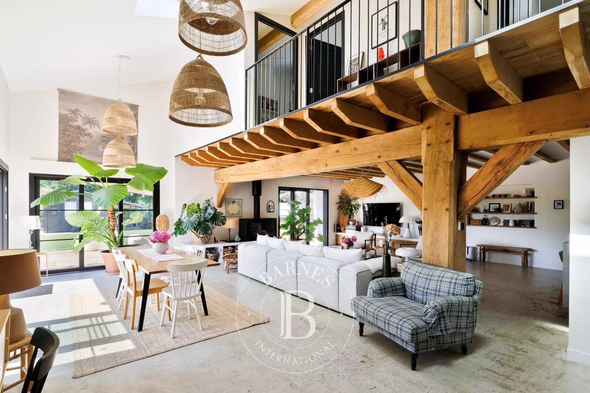 Biaudos  - Maison 5 Pièces 4 Chambres