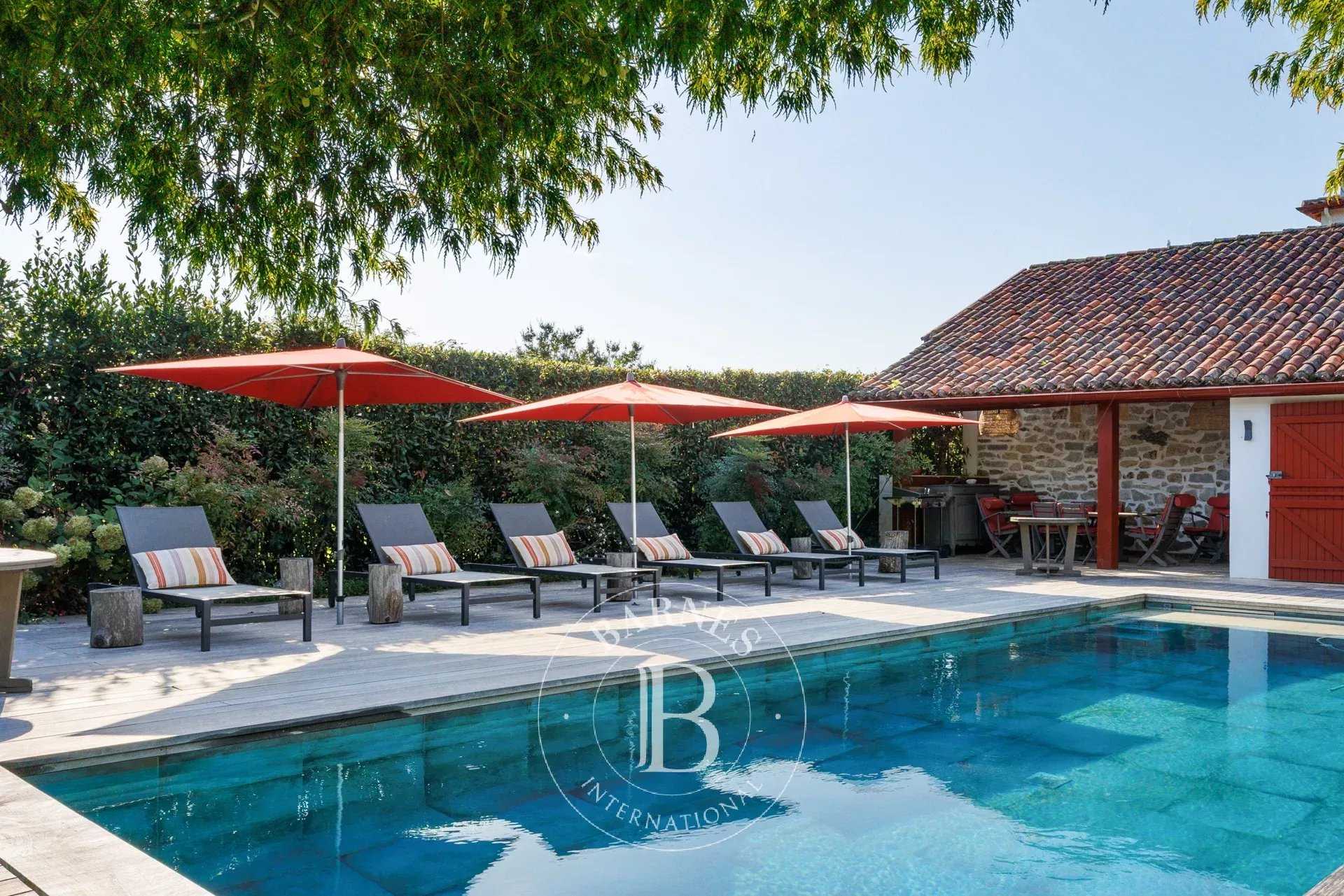 Arcangues  - Maison  6 Chambres