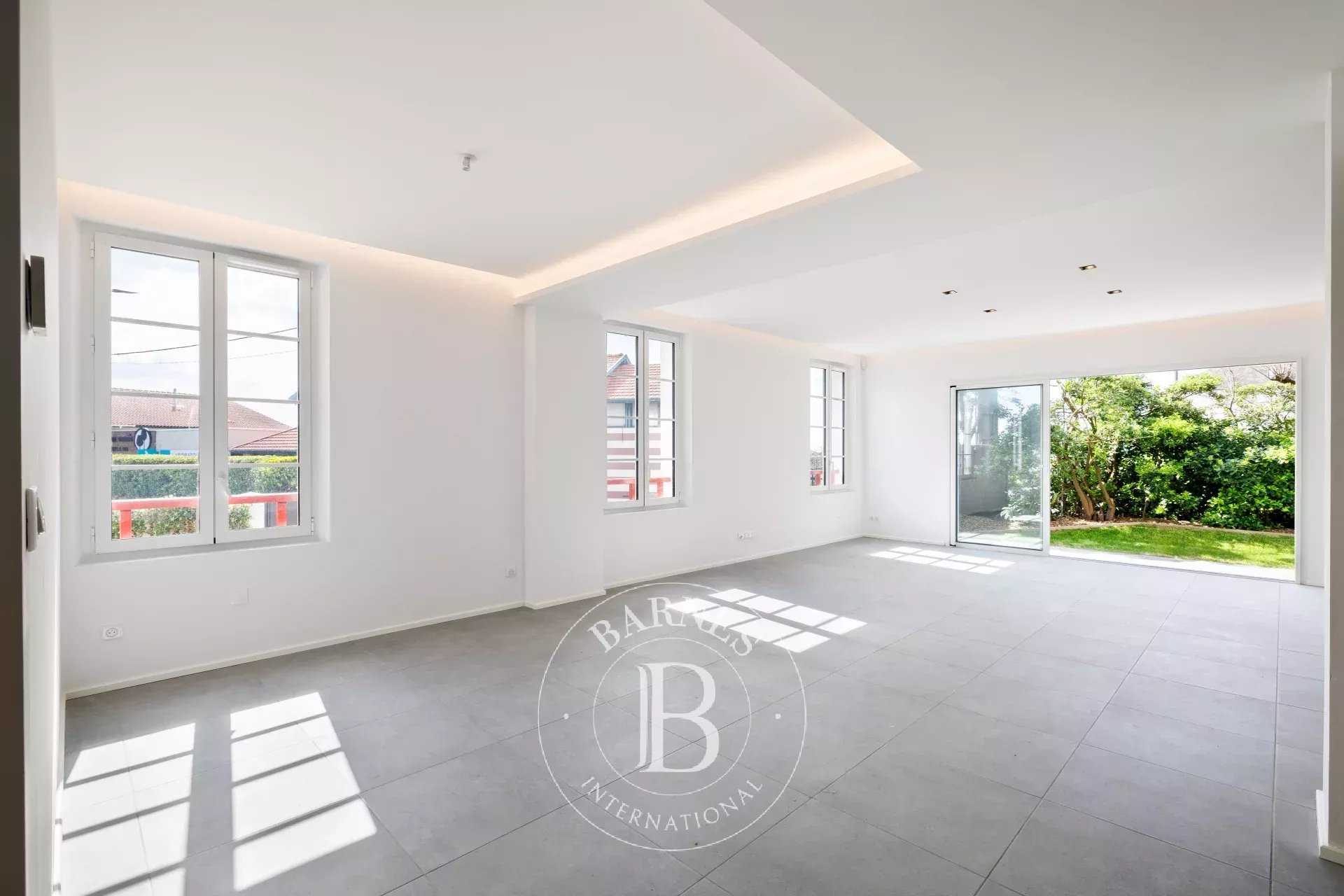 Biarritz  - House 5 Bedrooms