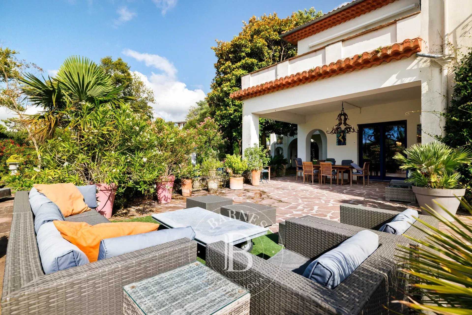 Anglet  - Appartement 6 Pi&egrave;ces 4 Chambres