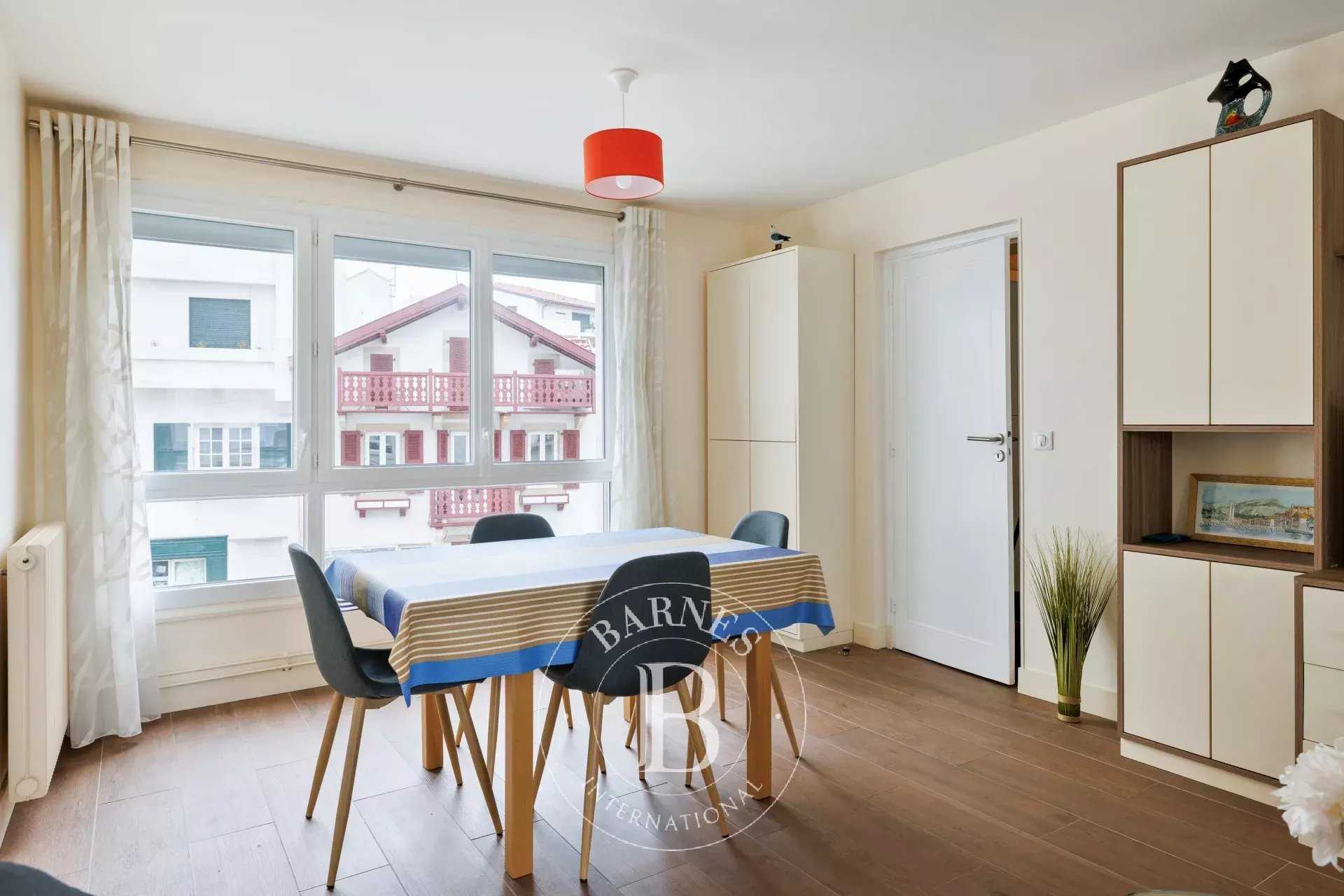 Appartement Saint-Jean-de-Luz  -  ref 4853138 (picture 3)