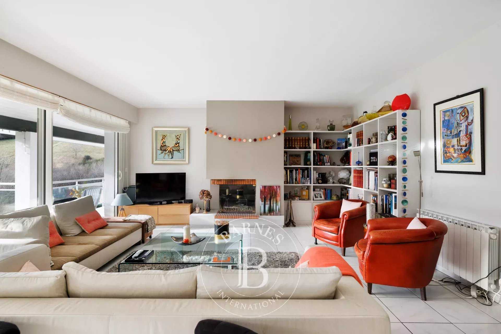 Maison Urrugne  -  ref 86528159 (picture 3)