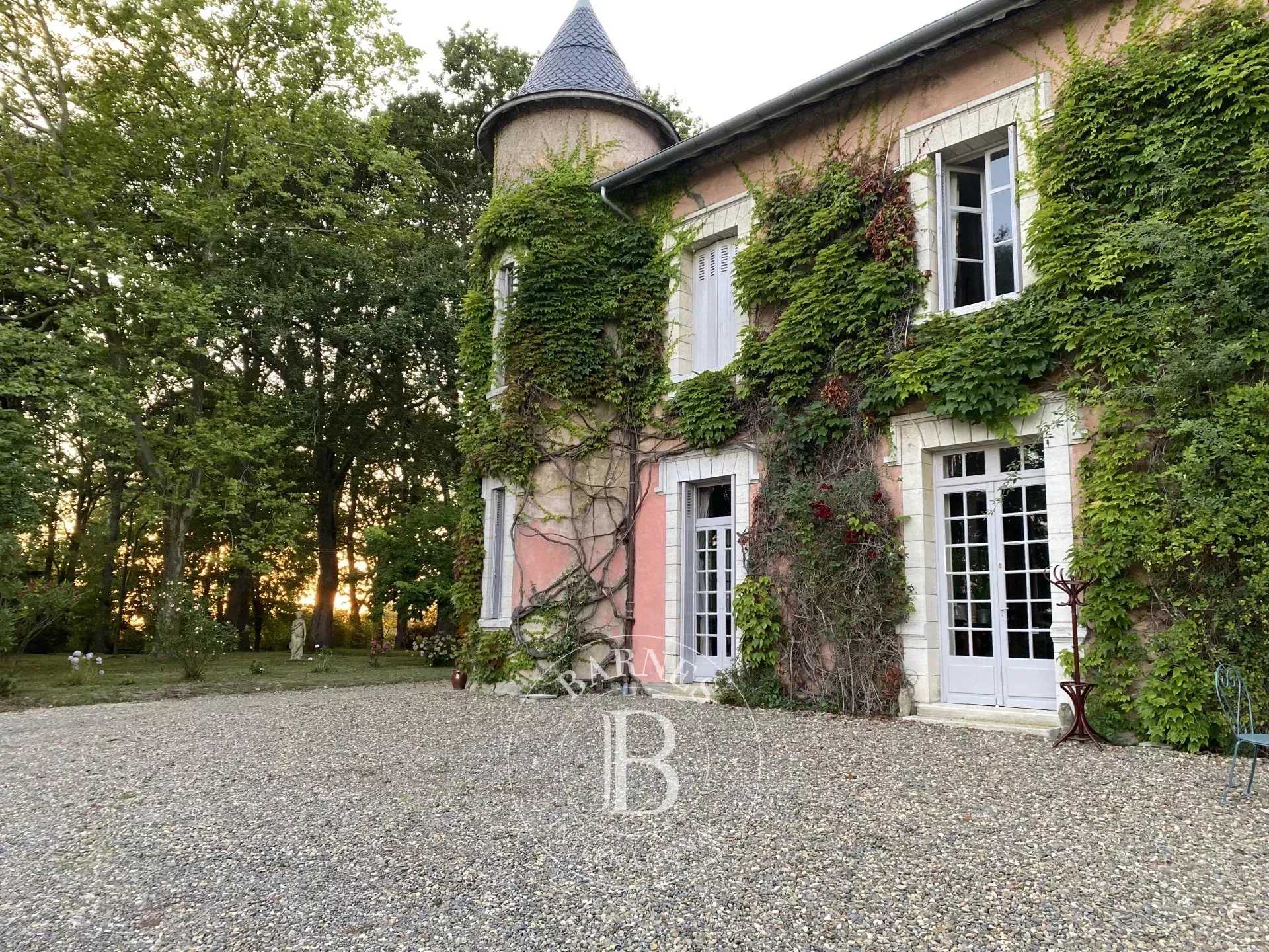 Château Bayonne  -  ref 84159013 (picture 2)