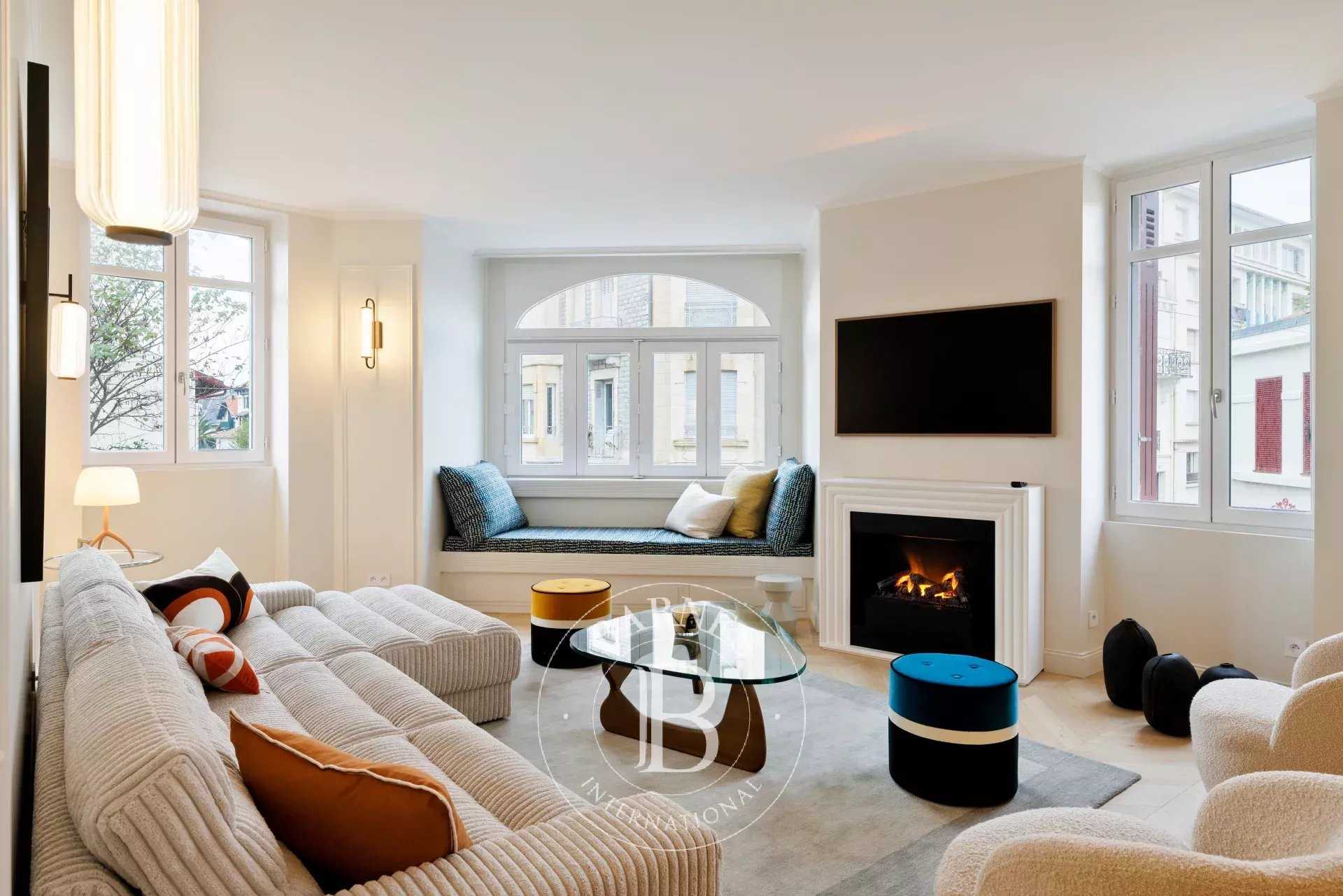 Appartement Biarritz  -  ref 84454418 (picture 1)