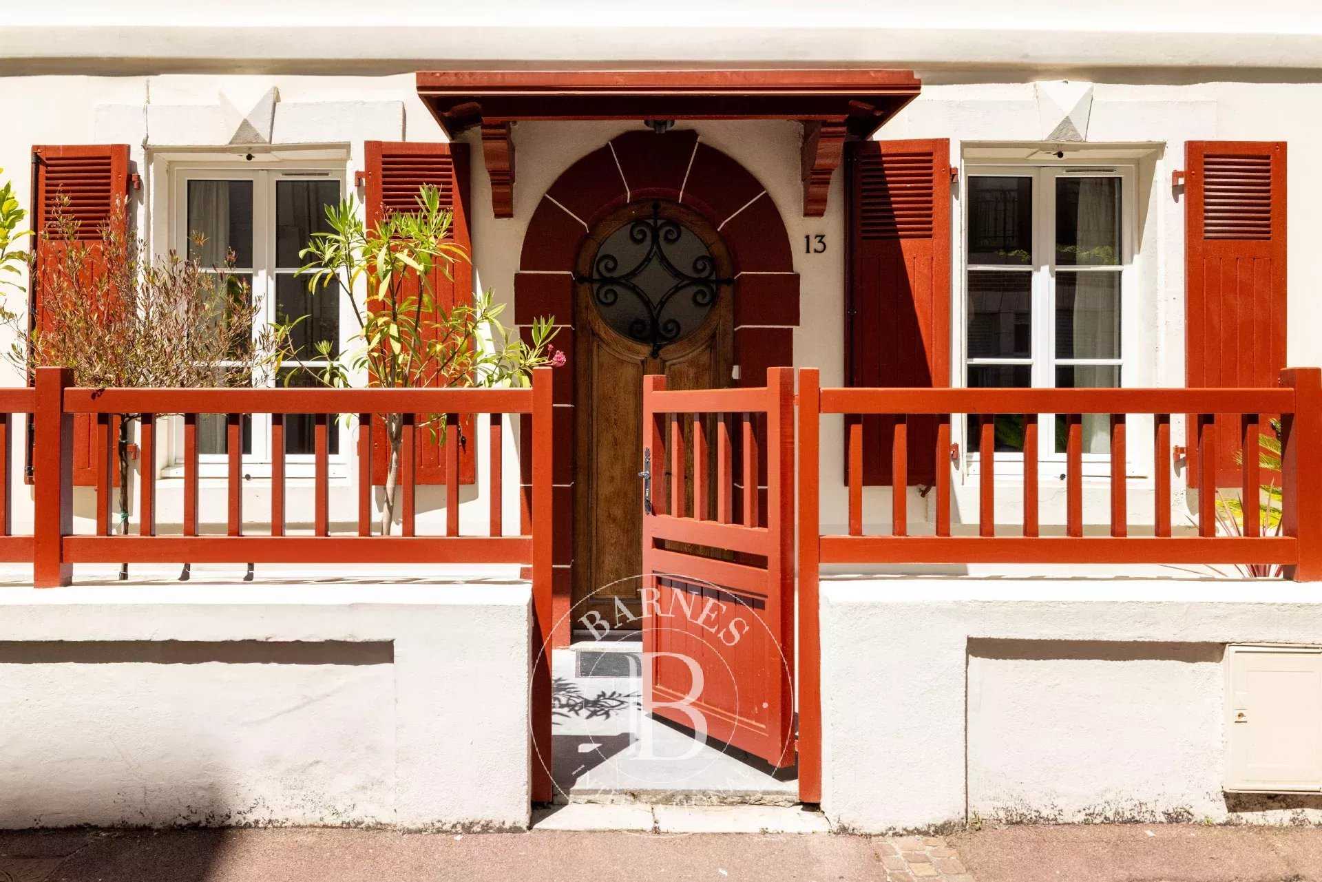 Maison Biarritz  -  ref 84242204 (picture 1)