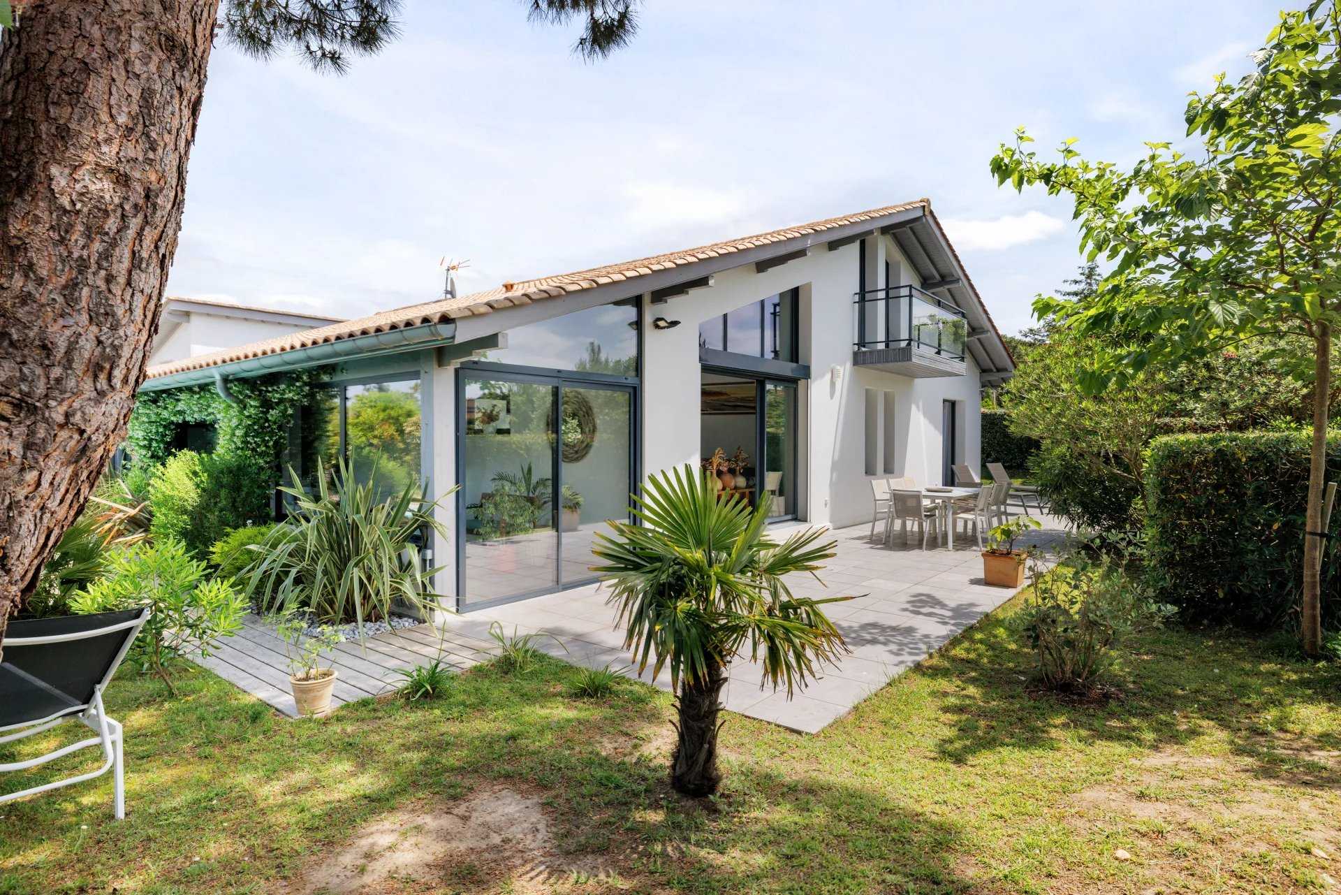 Maison Anglet  -  ref 87013768 (picture 1)