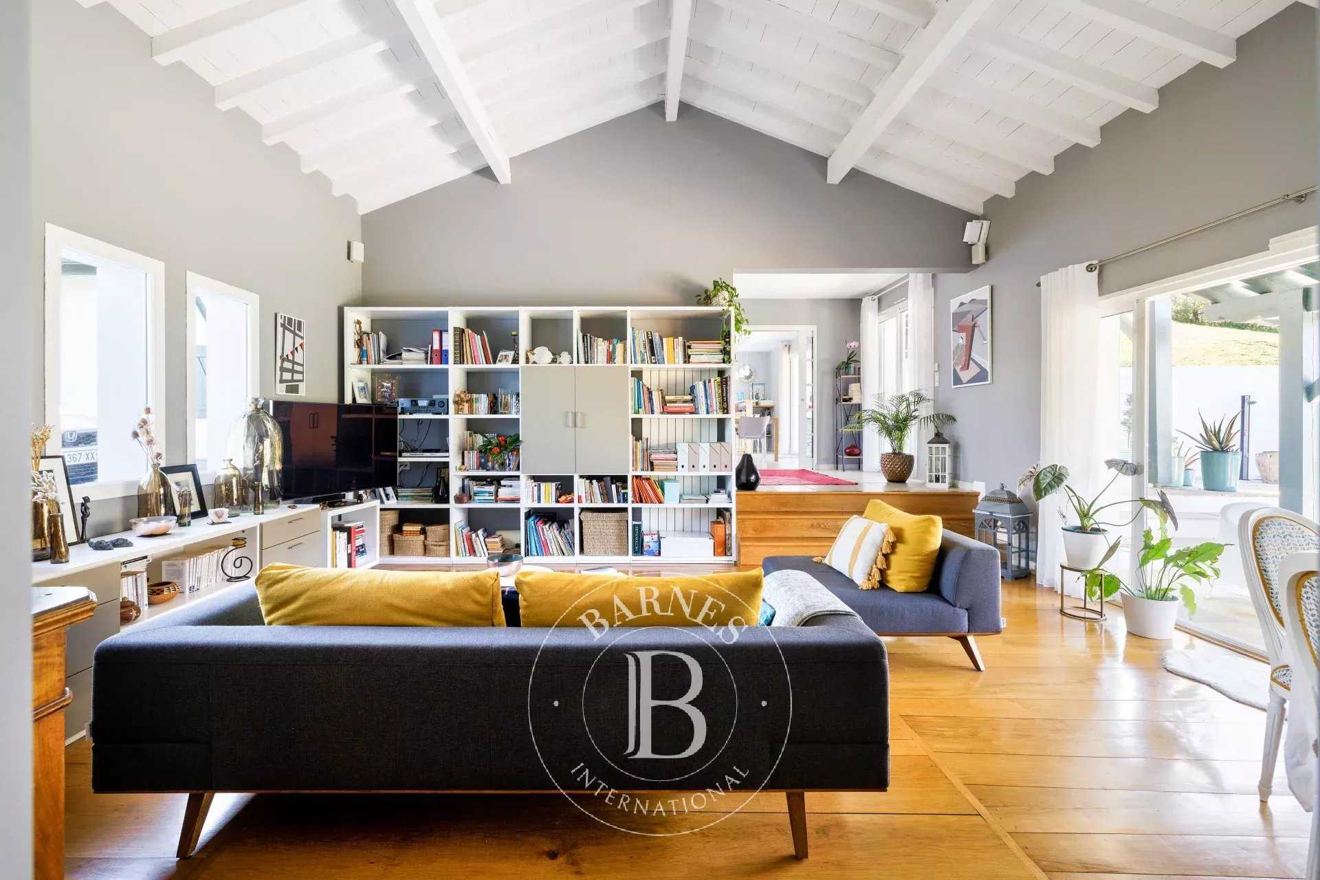 Maison Ascain  -  ref 83628746 (picture 3)