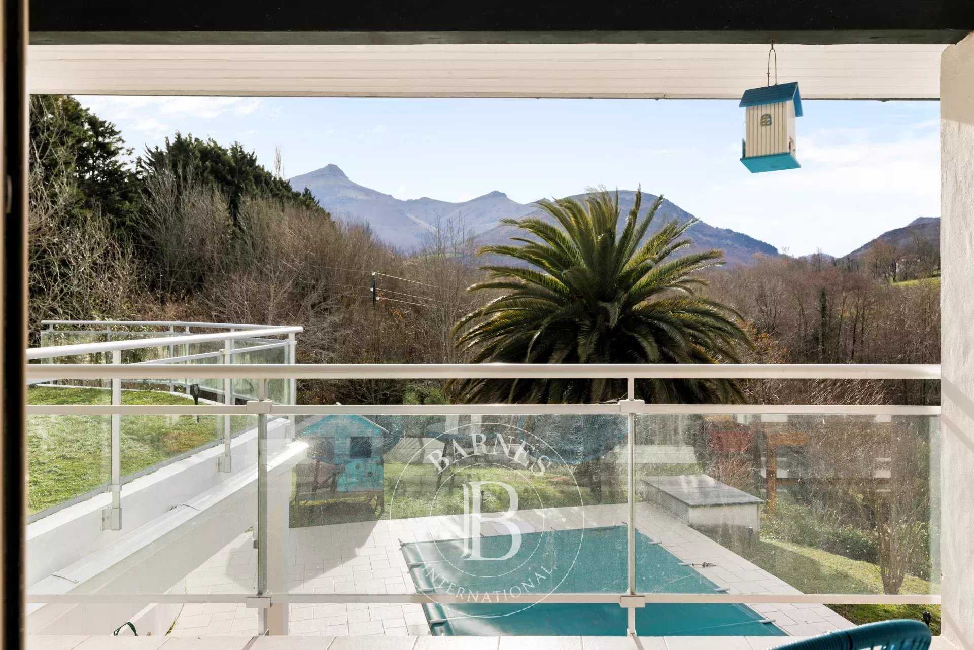 Maison Urrugne  -  ref 86528159 (picture 1)