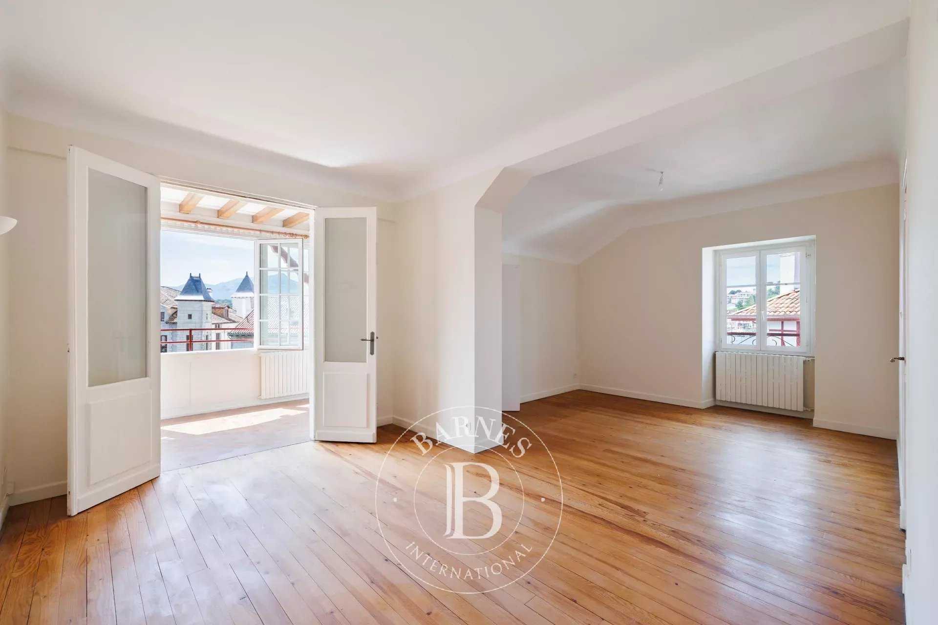 Apartment Saint-Jean-de-Luz  -  ref 84704362 (picture 3)