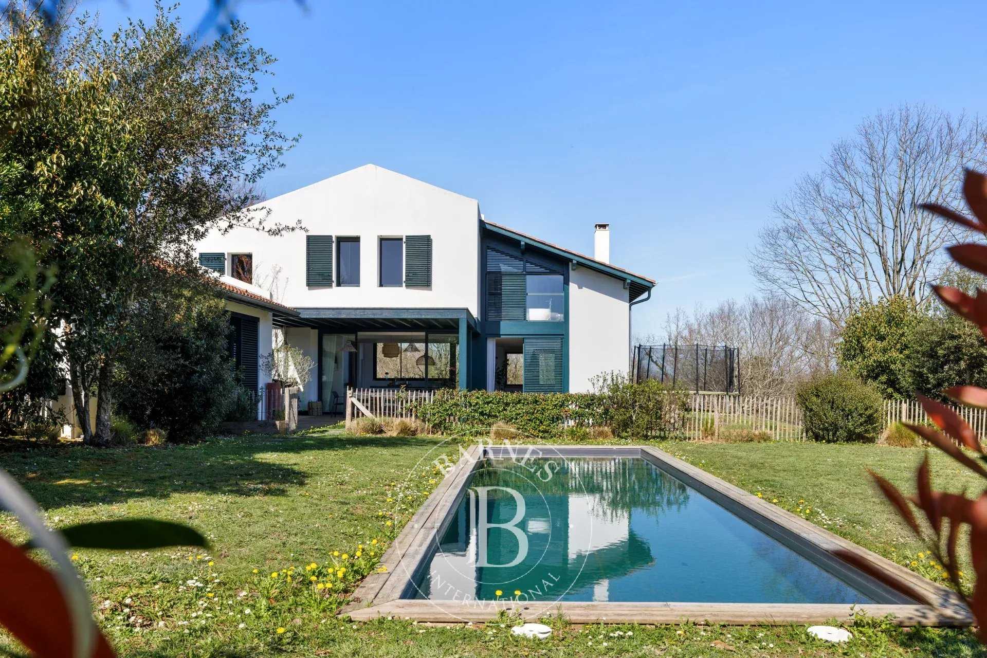 Maison Arbonne  -  ref 86399993 (picture 1)