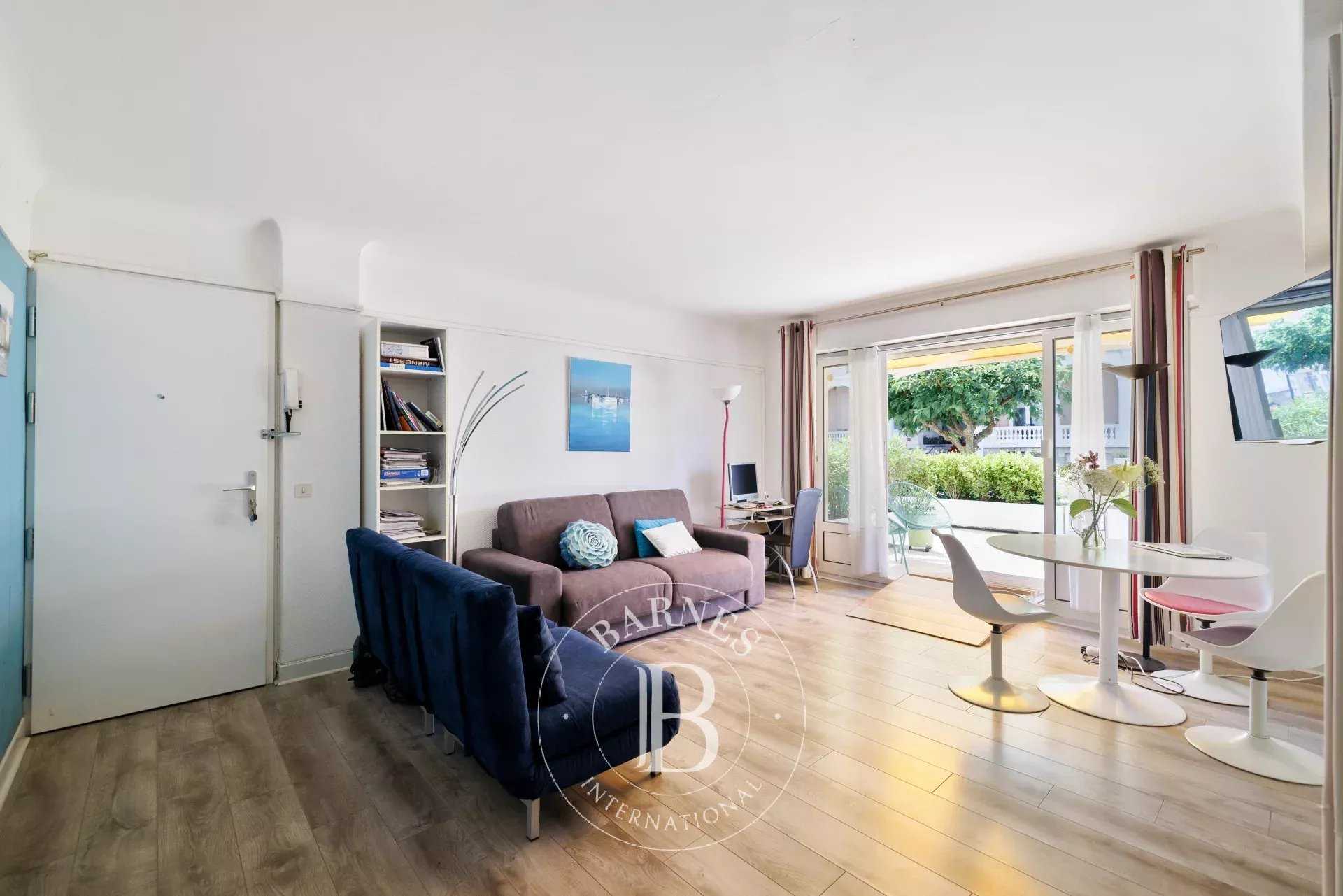Appartement Saint-Jean-de-Luz  -  ref 85795549 (picture 3)