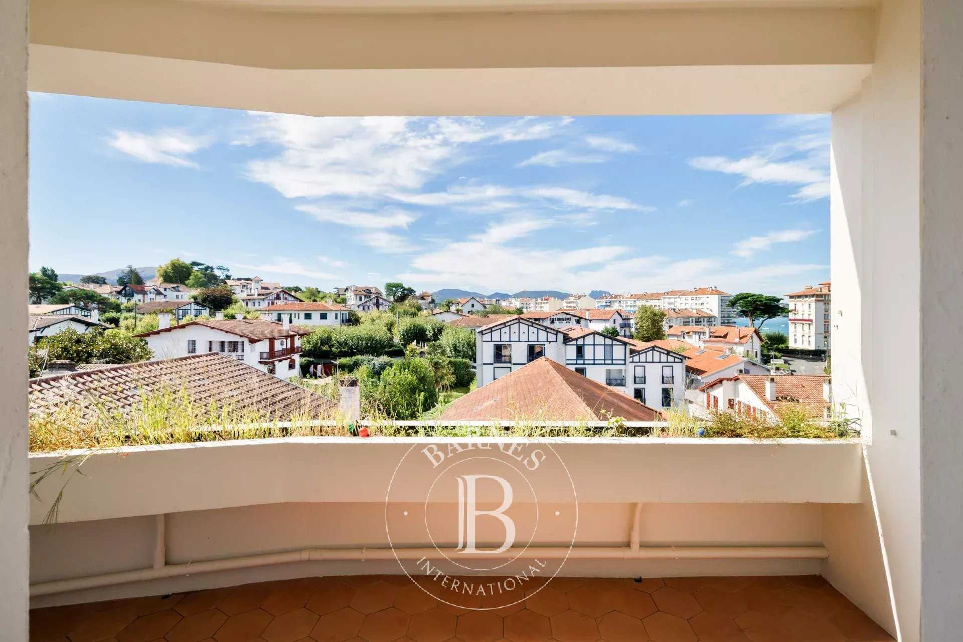 Appartement Saint-Jean-de-Luz  -  ref 85442016 (picture 2)