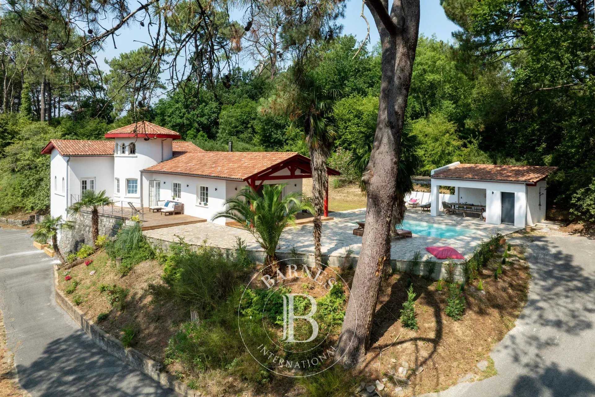 Maison Saint-Jean-de-Luz  -  ref 87009168 (picture 1)