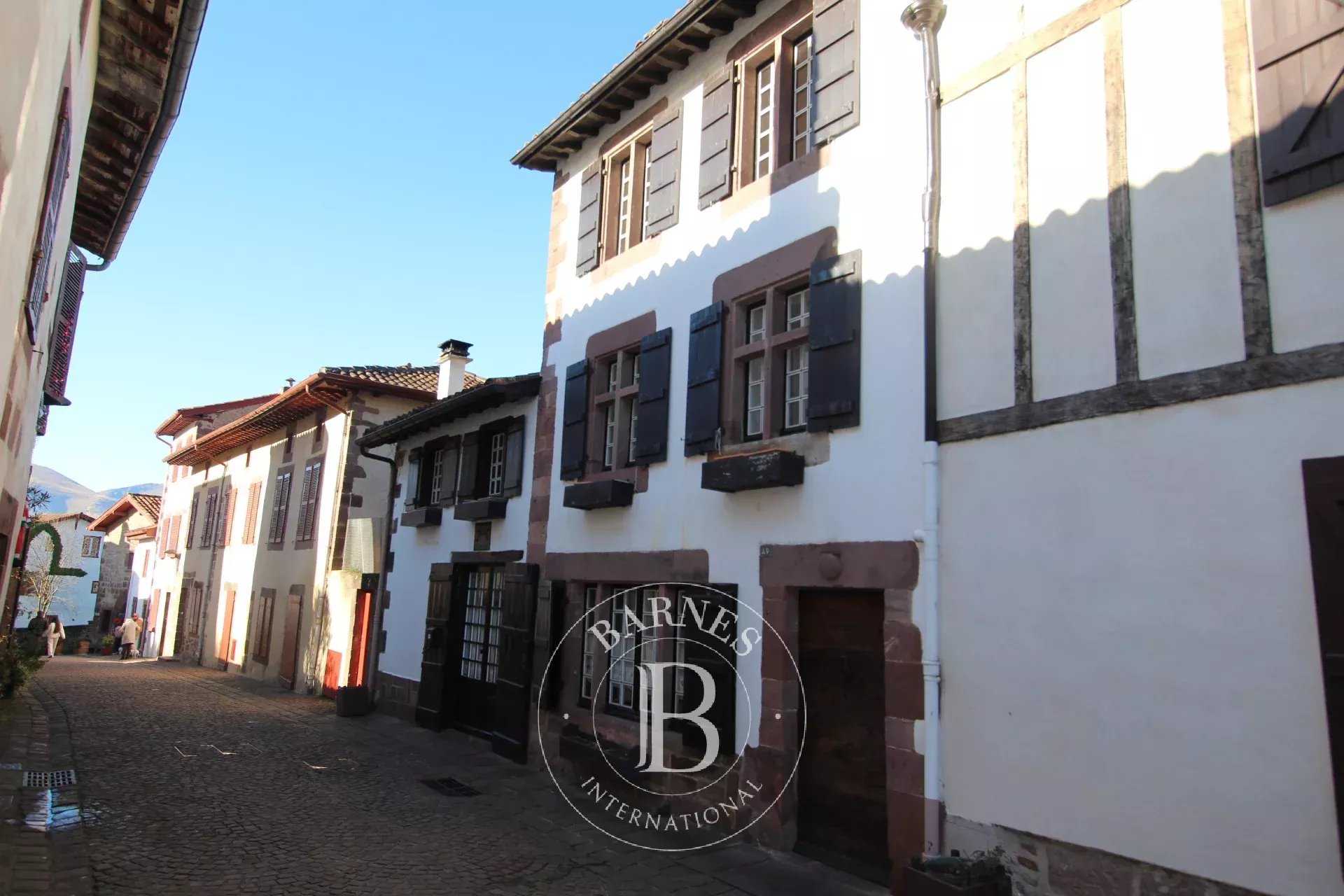 Casa Saint-Jean-Pied-de-Port  -  ref 86615508 (picture 2)