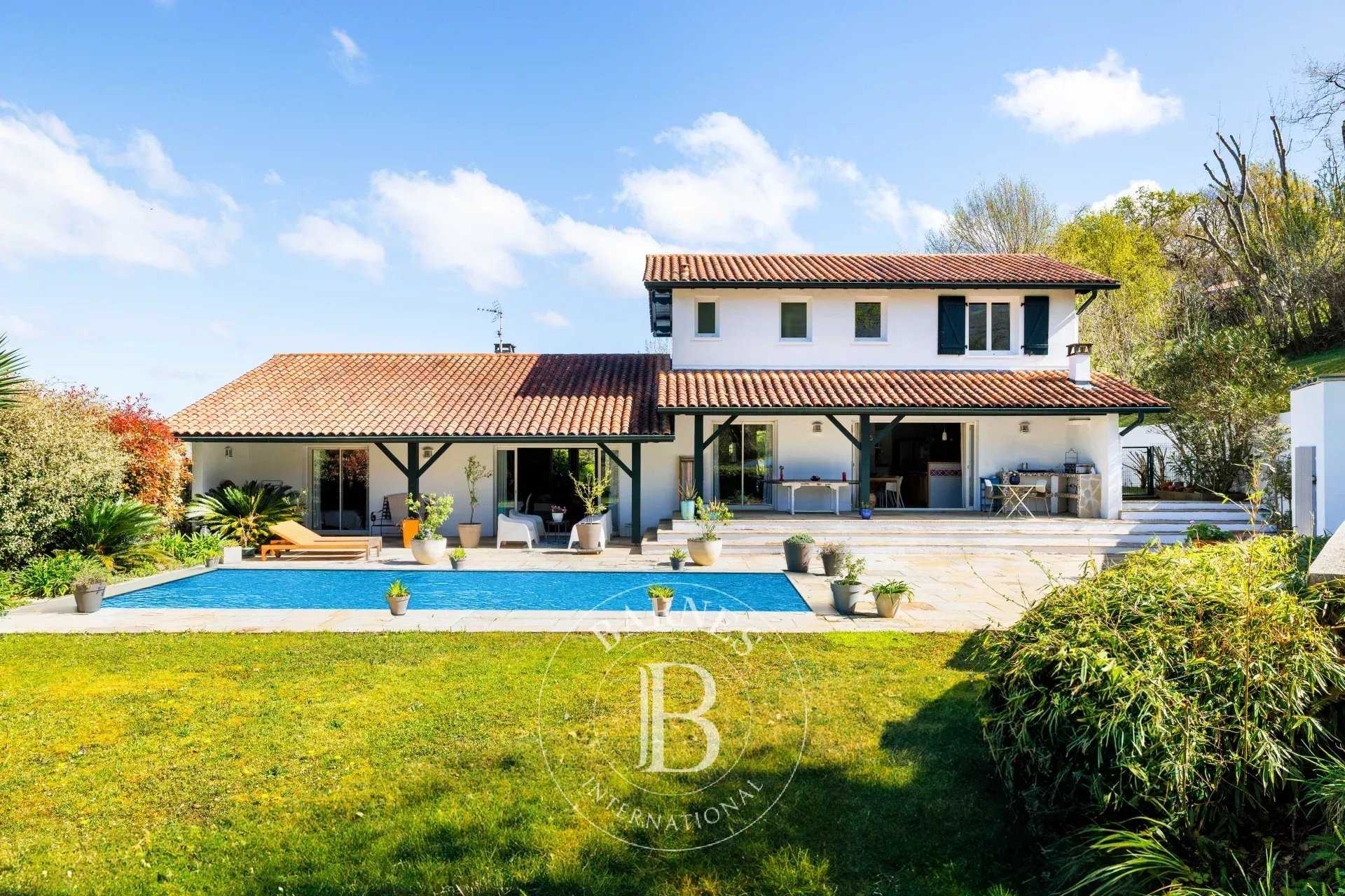 Maison Ascain  -  ref 83628746 (picture 2)
