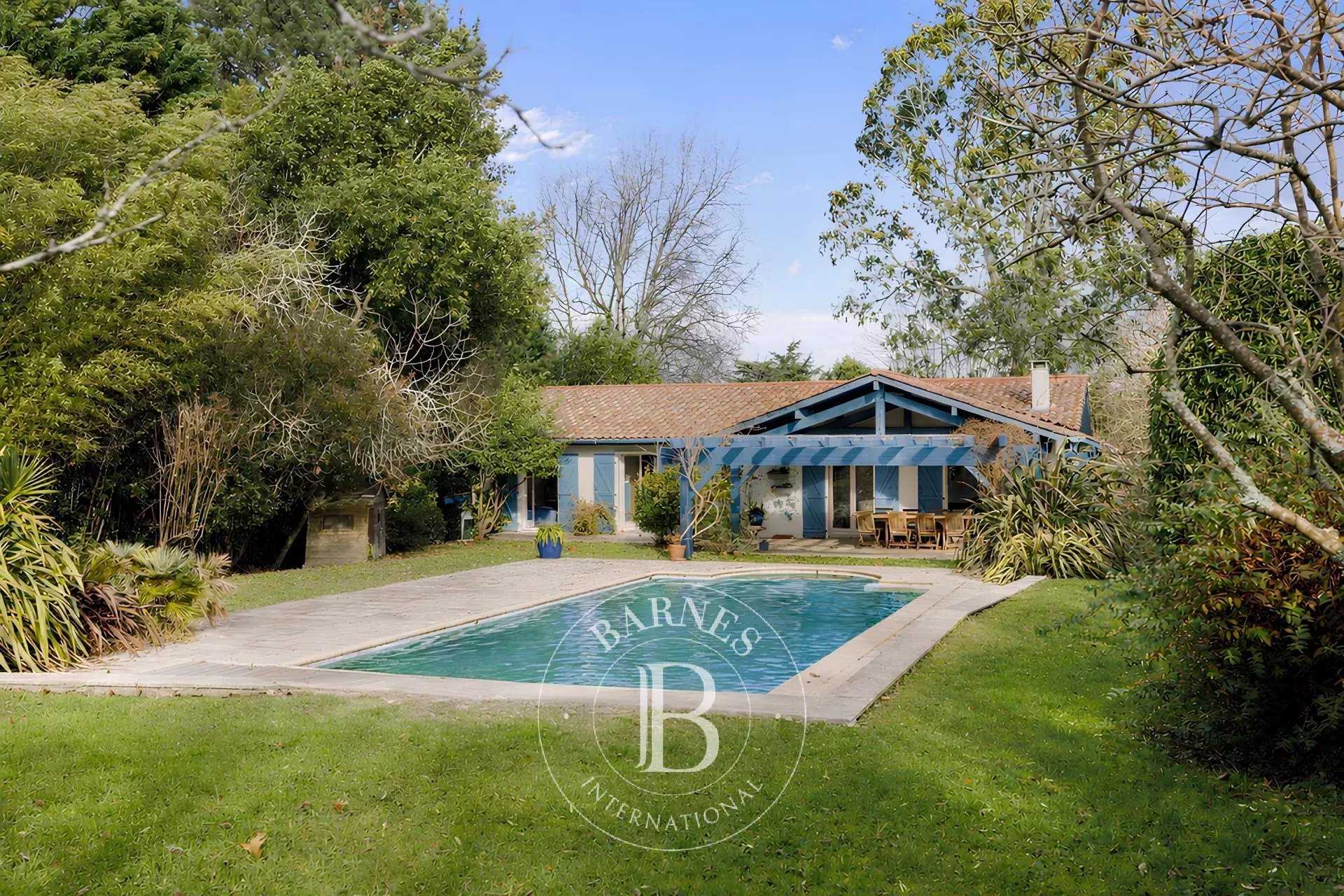 Casa Bayonne  -  ref 86242711 (picture 1)