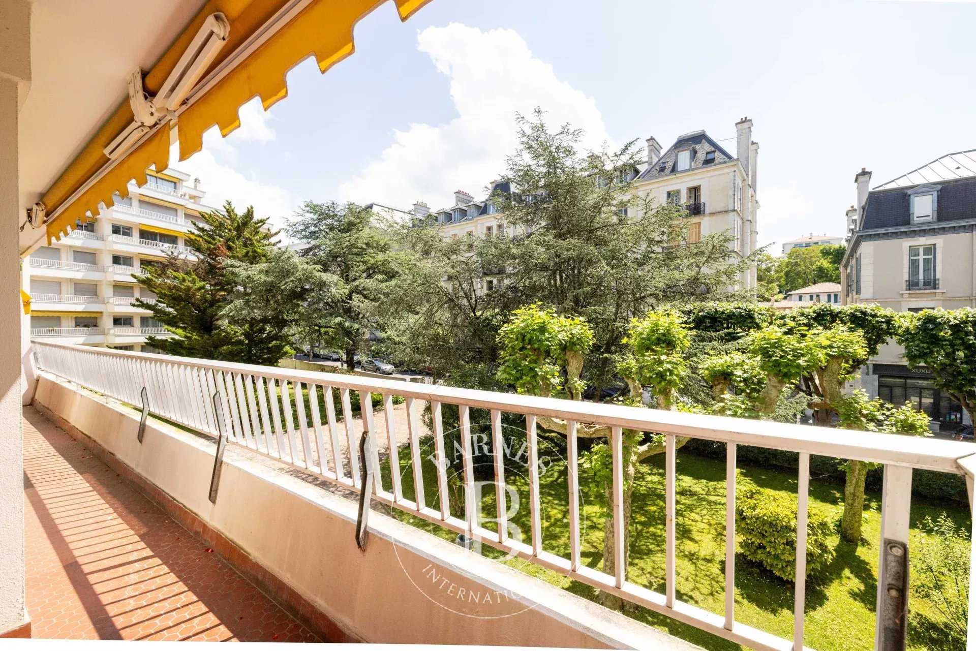 Appartement Biarritz  -  ref 85611557 (picture 1)
