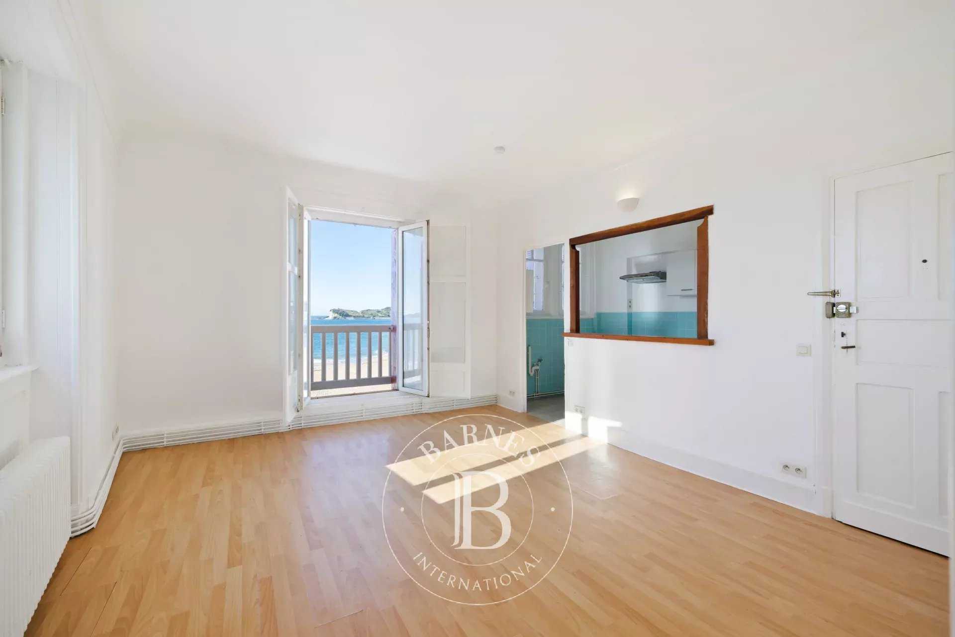 Appartement Saint-Jean-de-Luz  -  ref 85720798 (picture 3)