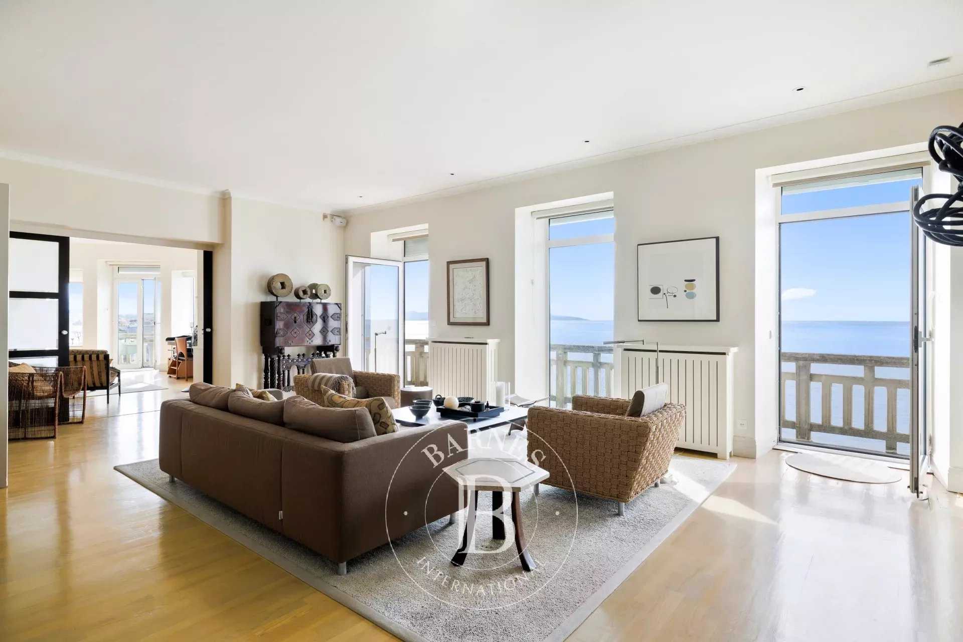 Apartment Biarritz  -  ref 84981940 (picture 1)