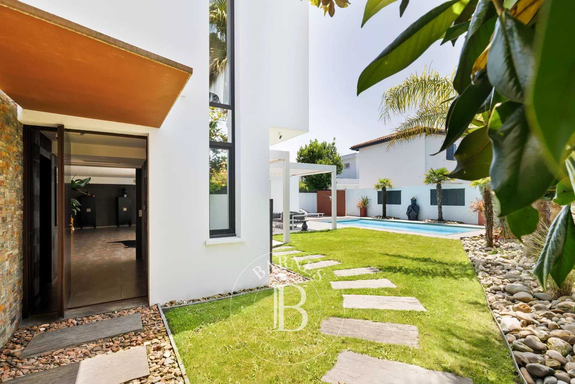 House Anglet  -  ref 85939617 (picture 3)