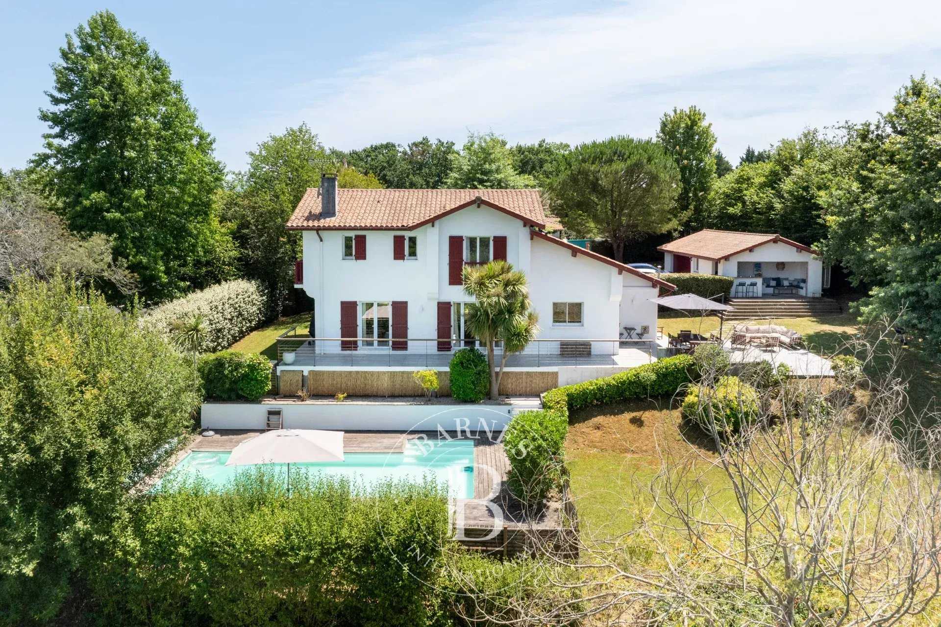 Maison Arbonne  -  ref 87148970 (picture 1)