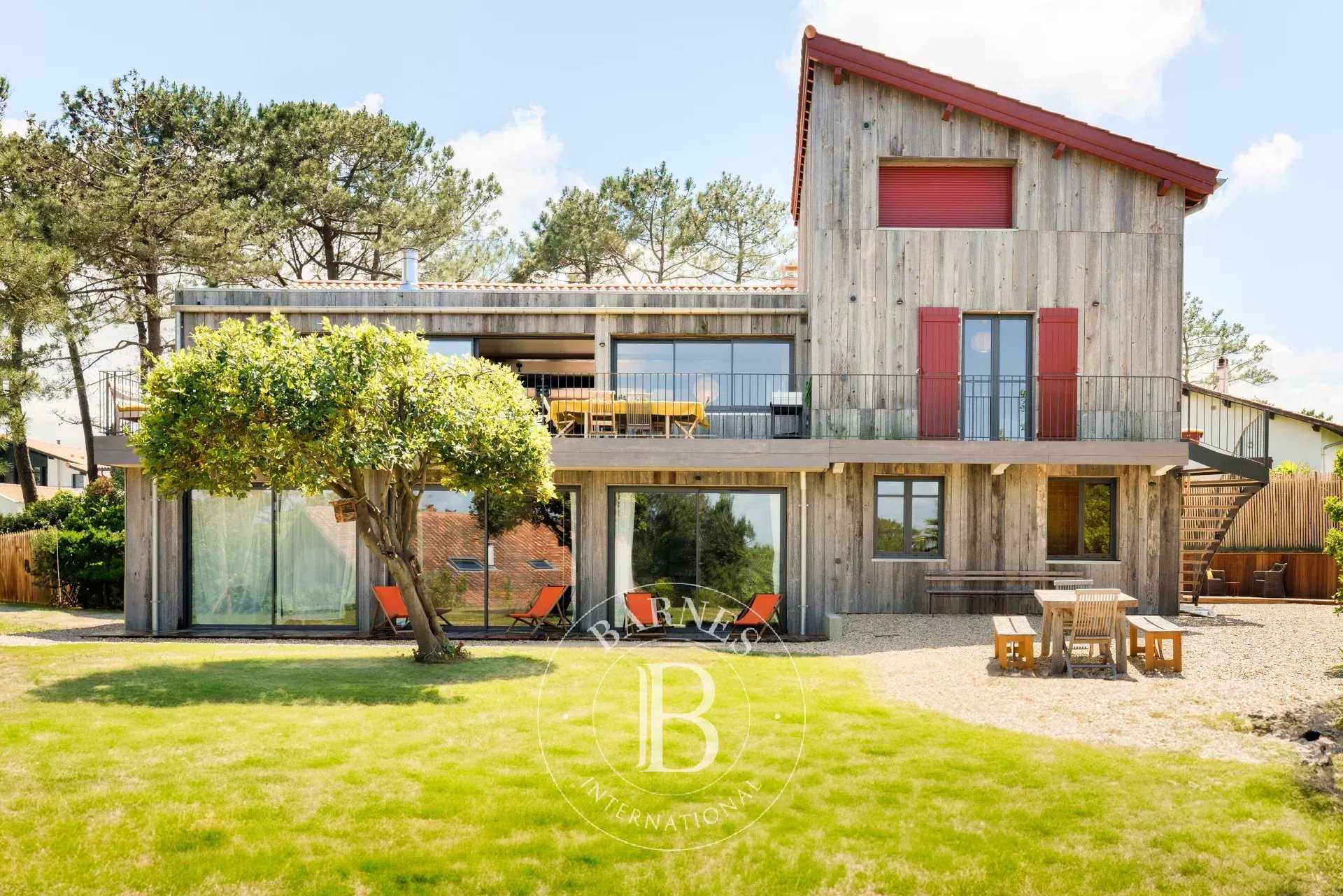 Maison Saint-Jean-de-Luz  -  ref 85792622 (picture 2)