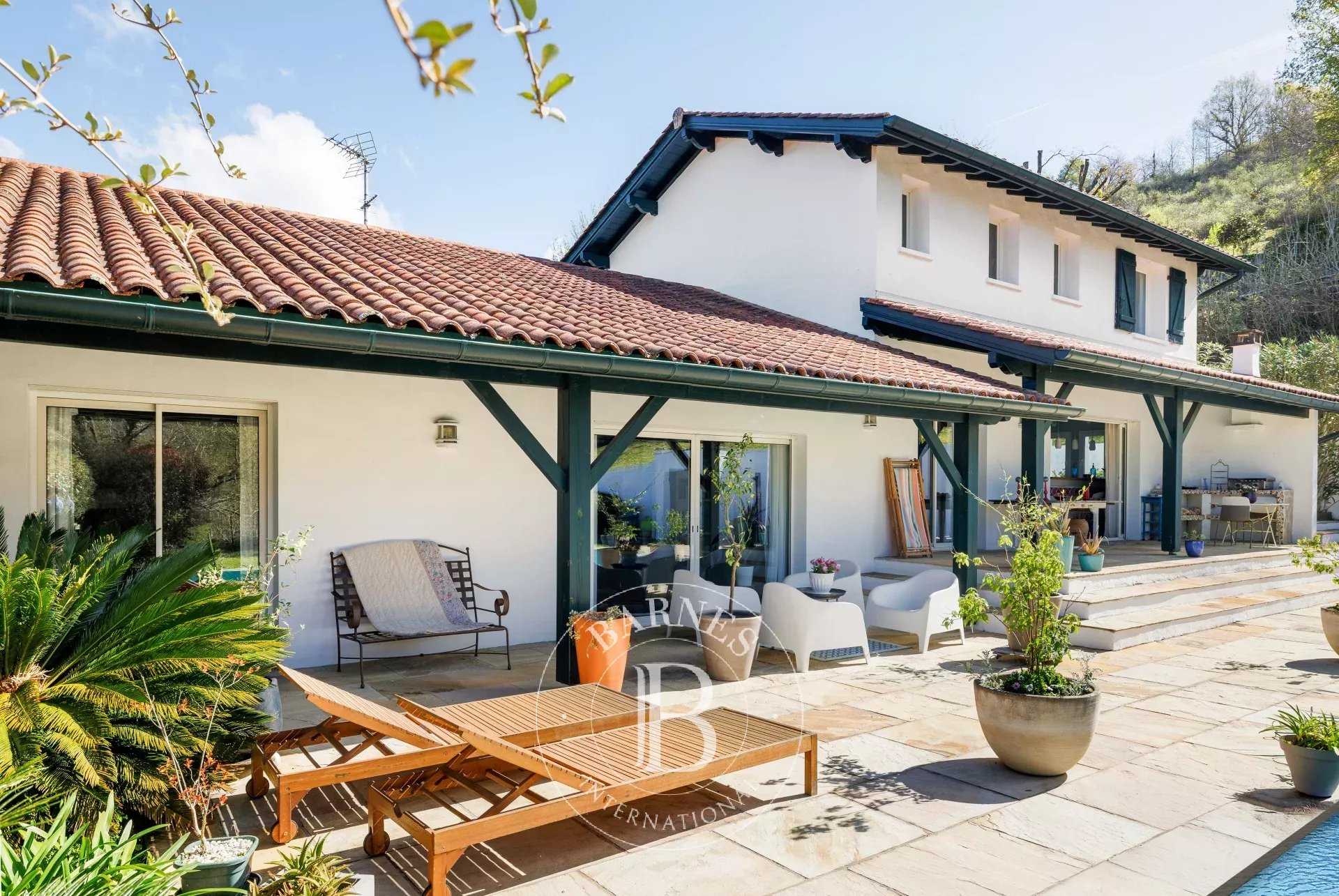 Maison Ascain  -  ref 83628746 (picture 1)