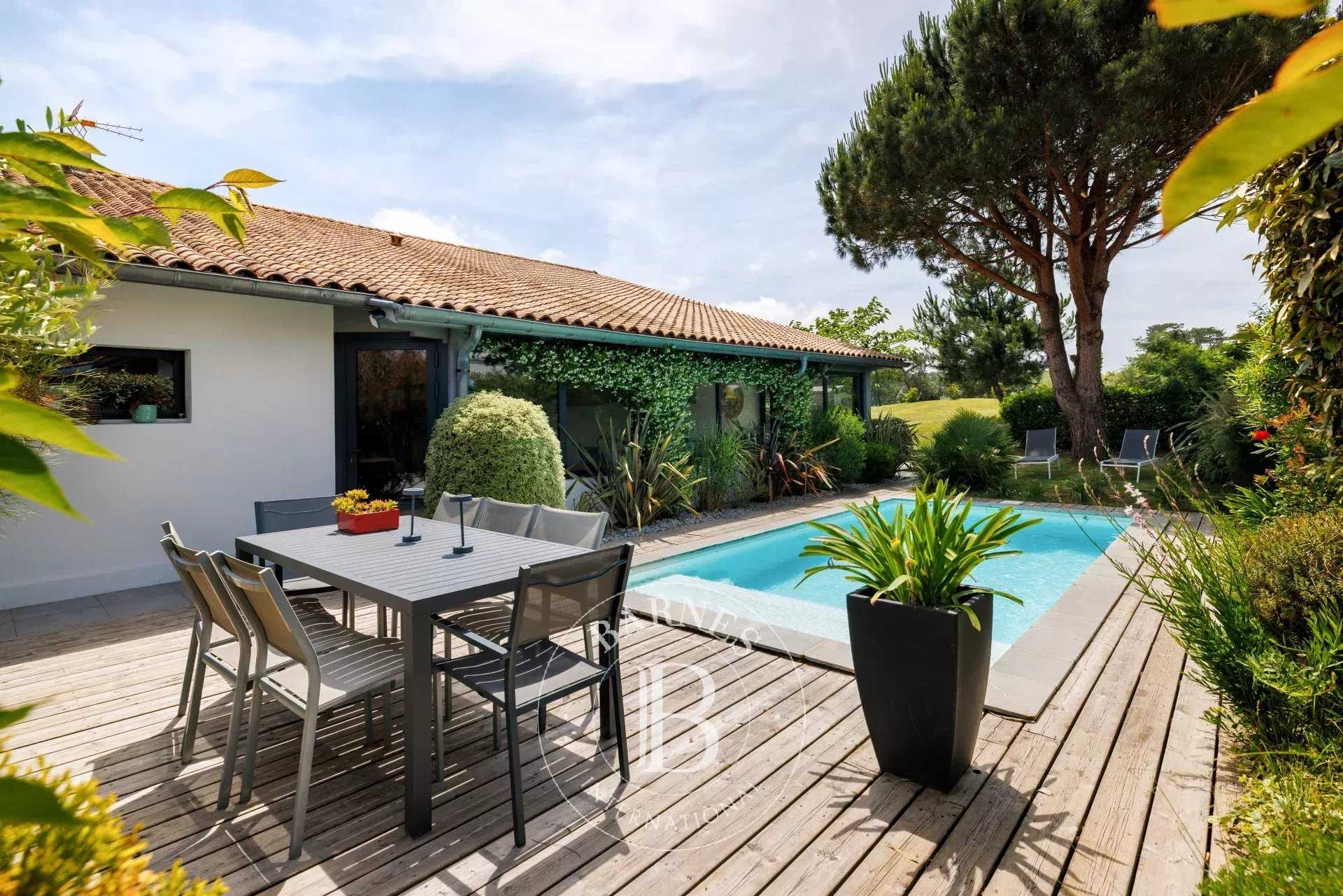 Maison Anglet  -  ref 87013768 (picture 2)