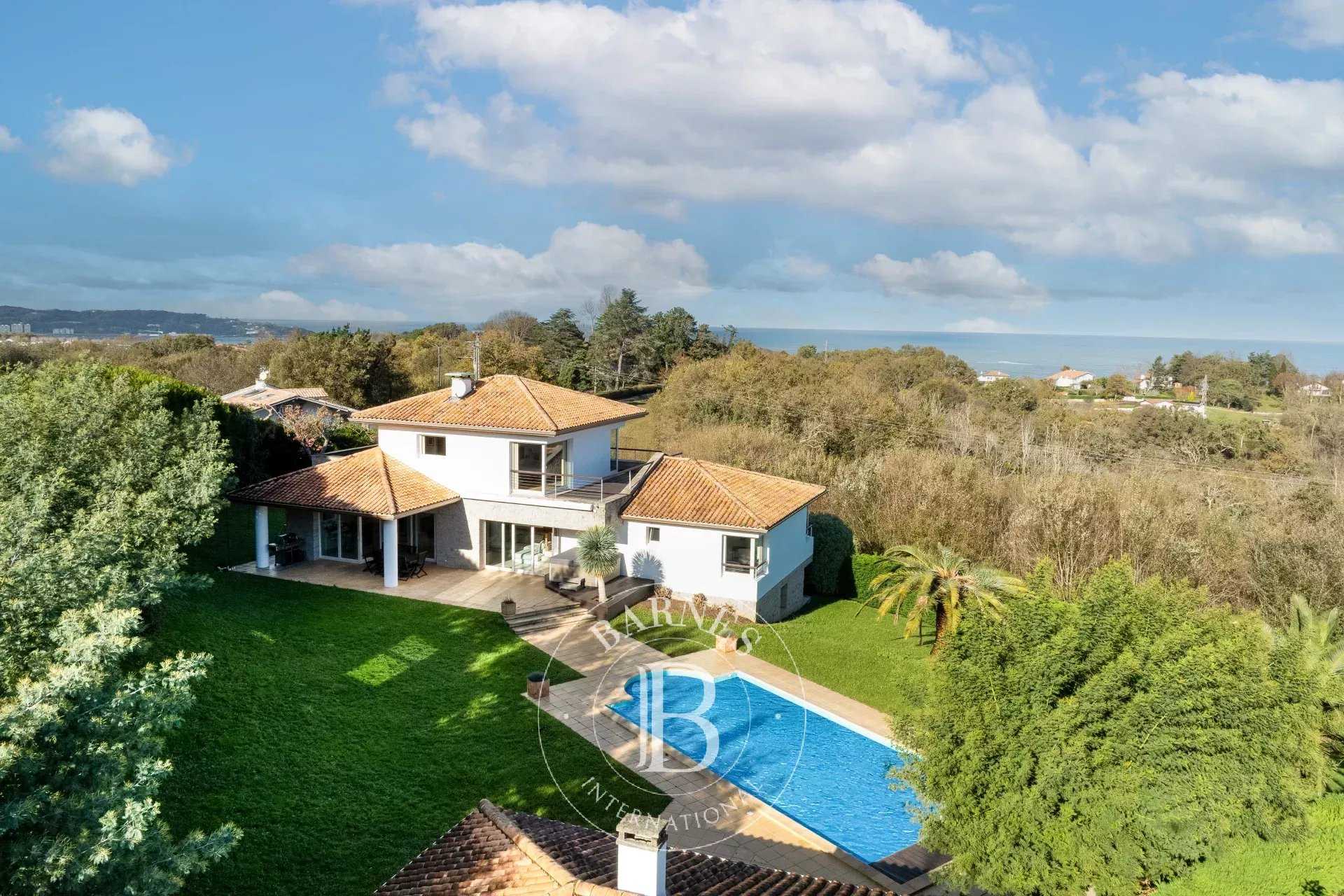 Casa Urrugne  -  ref 86456555 (picture 1)