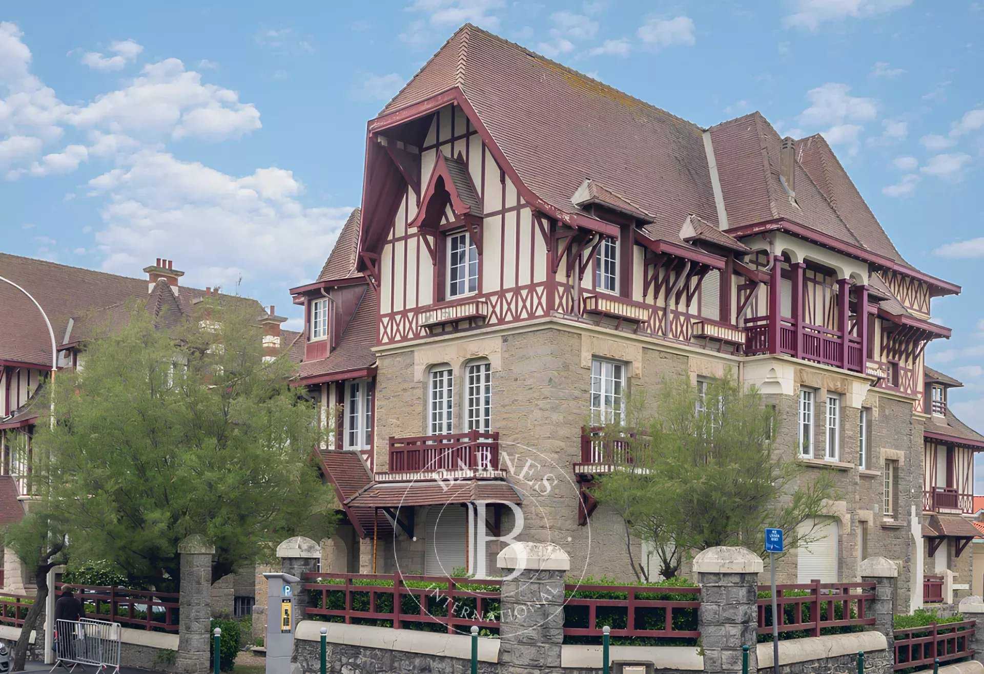 Appartement Biarritz  -  ref 83927505 (picture 1)
