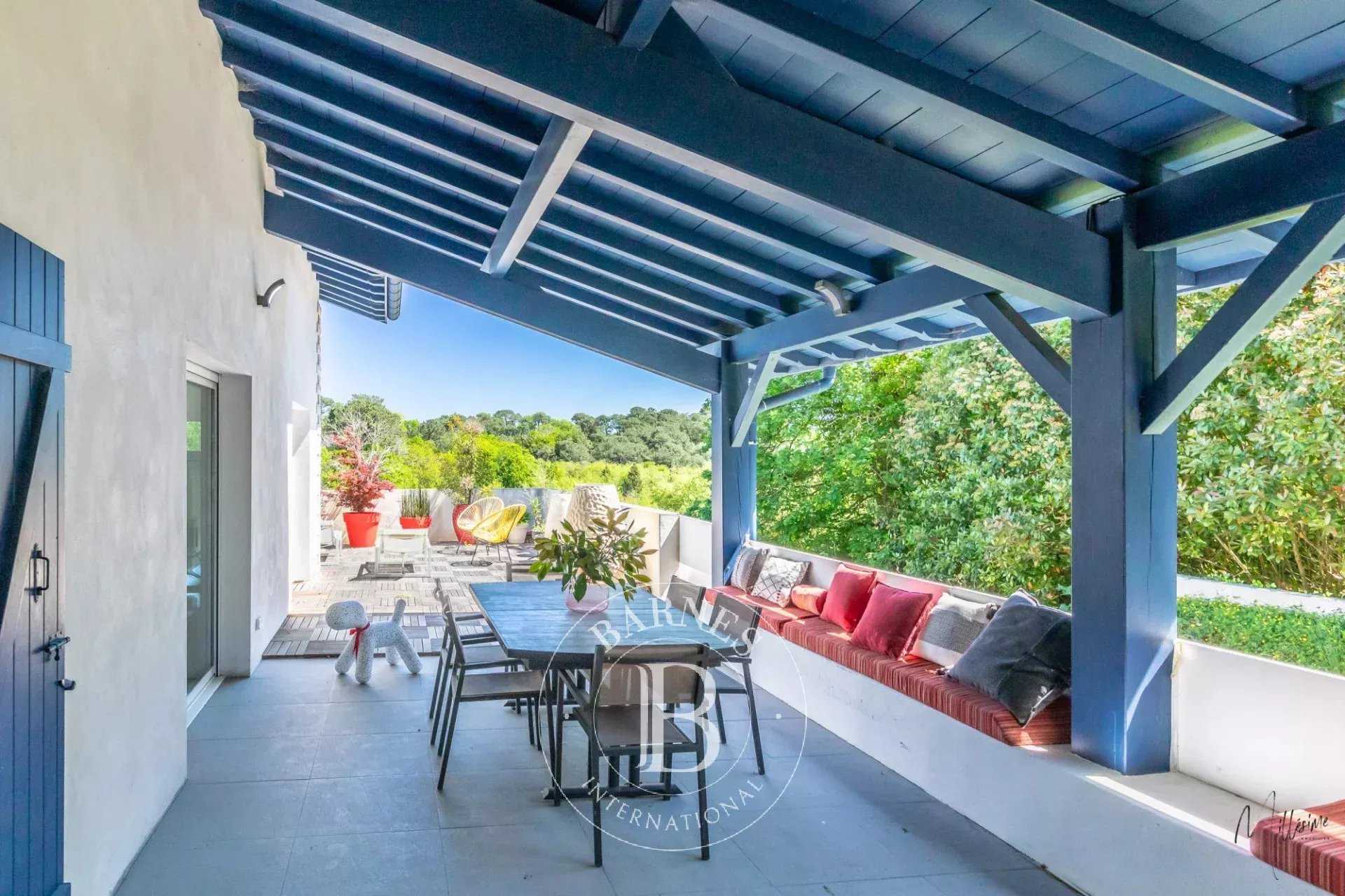 Maison Biarritz  -  ref 85131605 (picture 1)