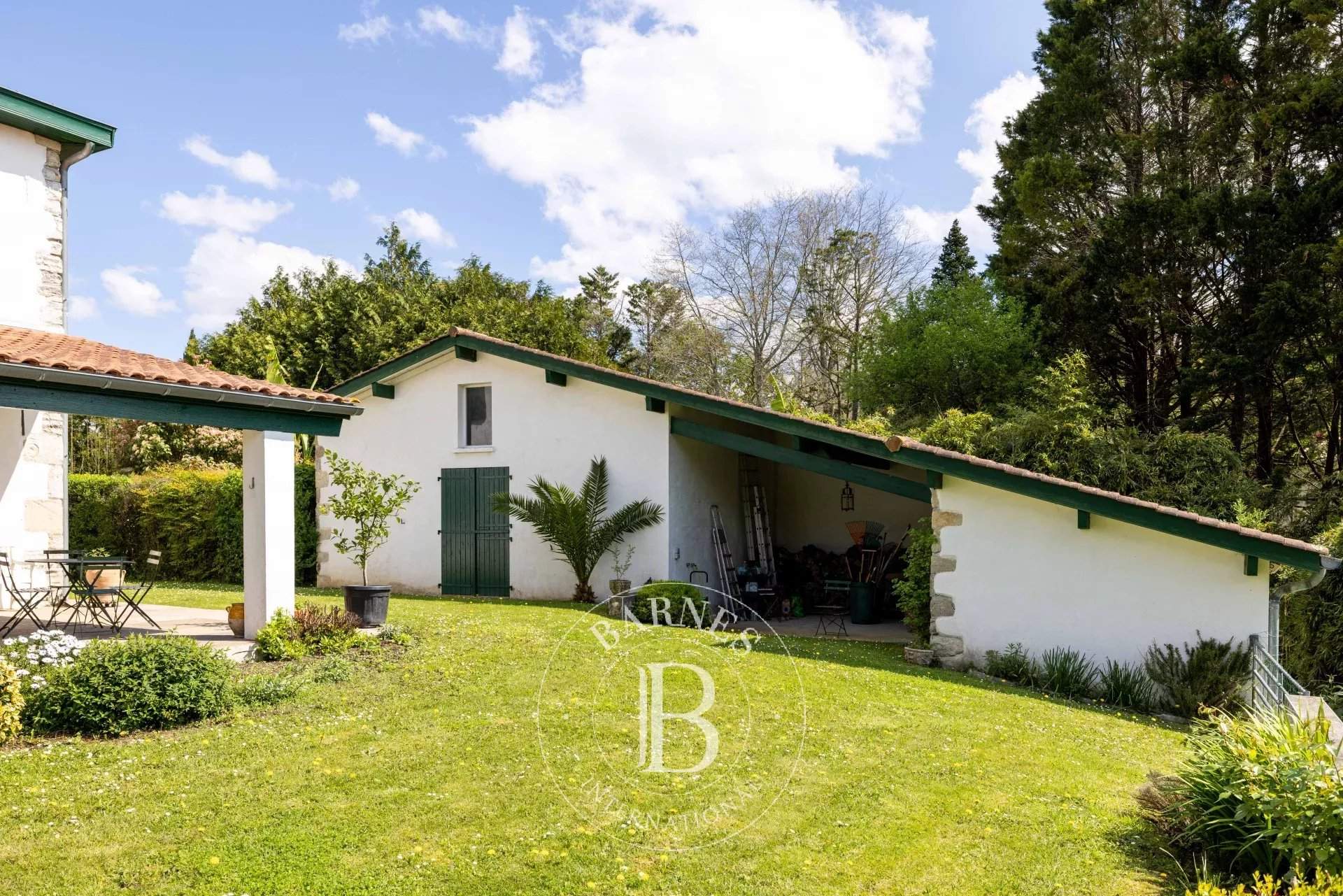 Mouguerre  - Maison 8 Pi&egrave;ces 5 Chambres - picture 9