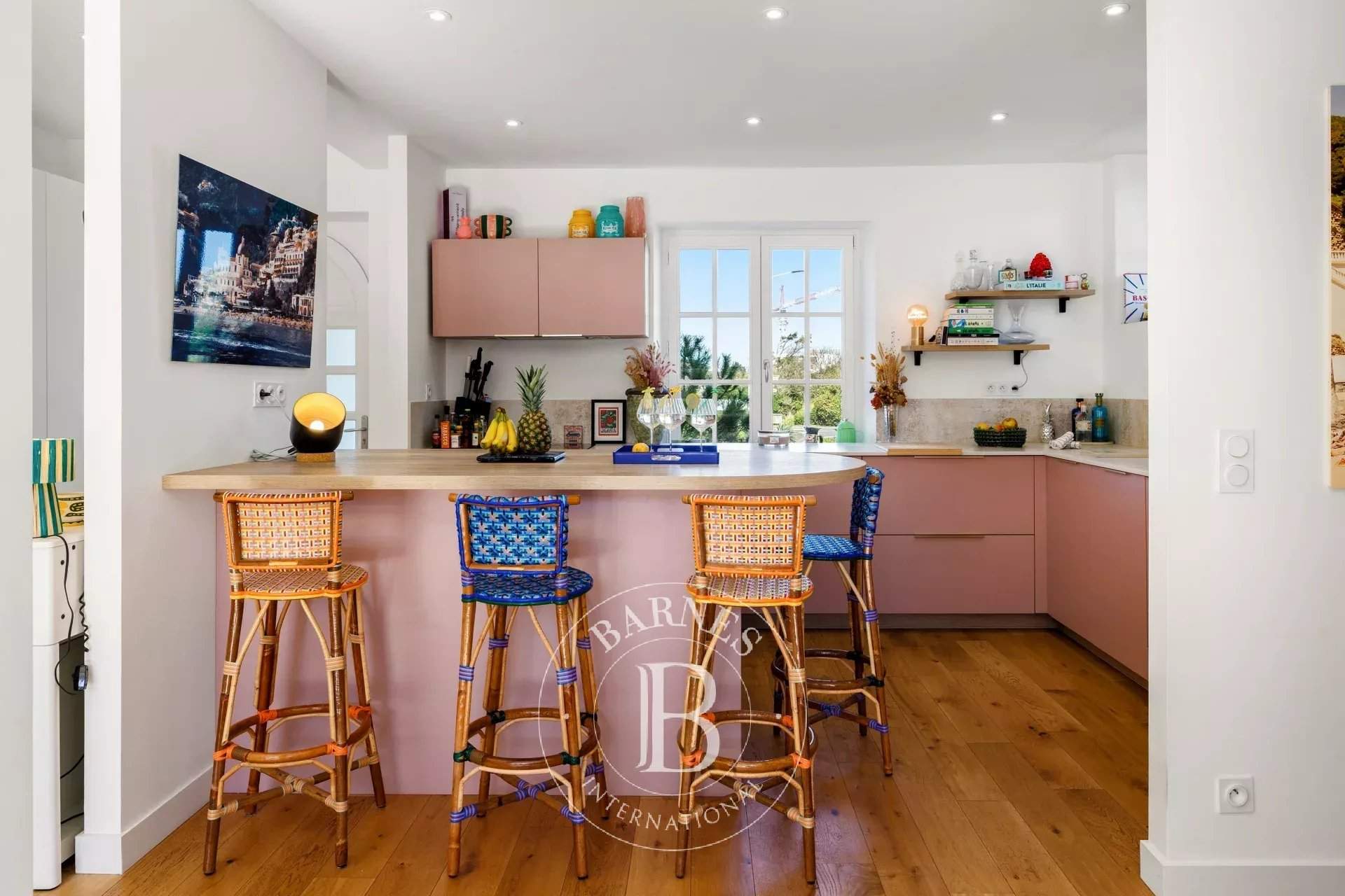 CORAIL - Colorful, bright house with a small pool at the foot of Milady Beach - 3 bedrooms & 2 shower rooms - 6 people - Biarritz picture 8