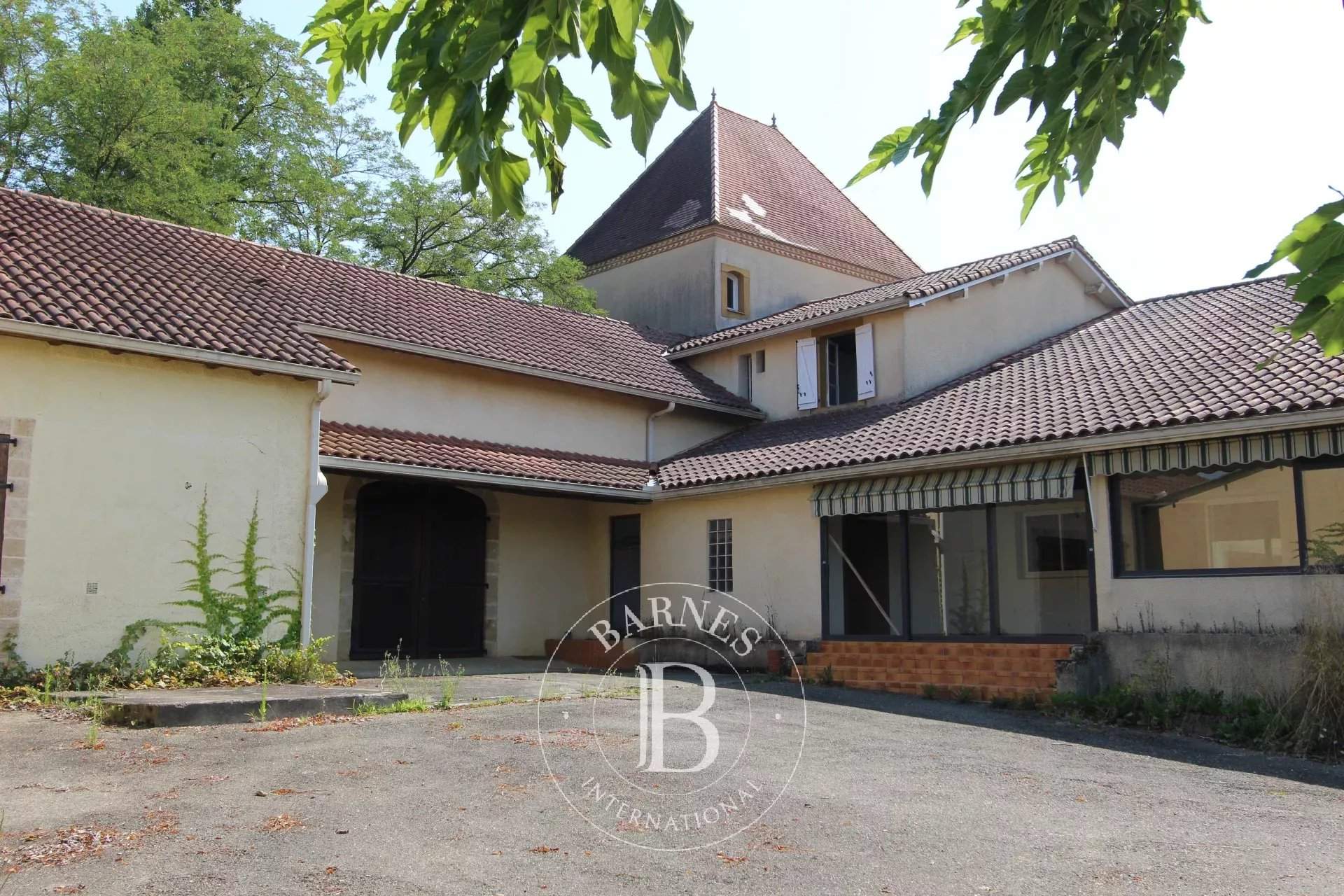 Garlin  - Property 4 Bedrooms - picture 14