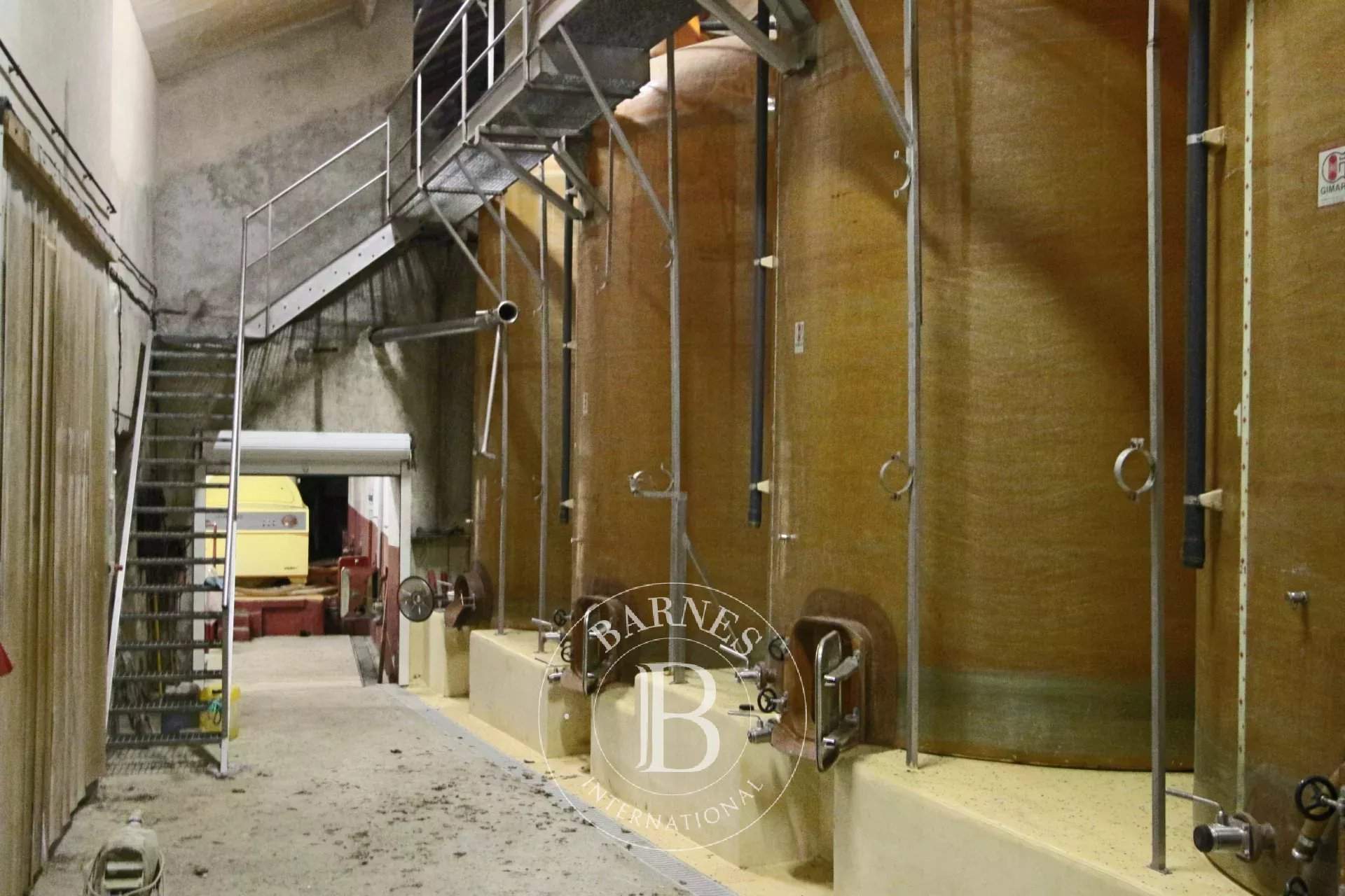 Garlin  - Property 4 Bedrooms - picture 15