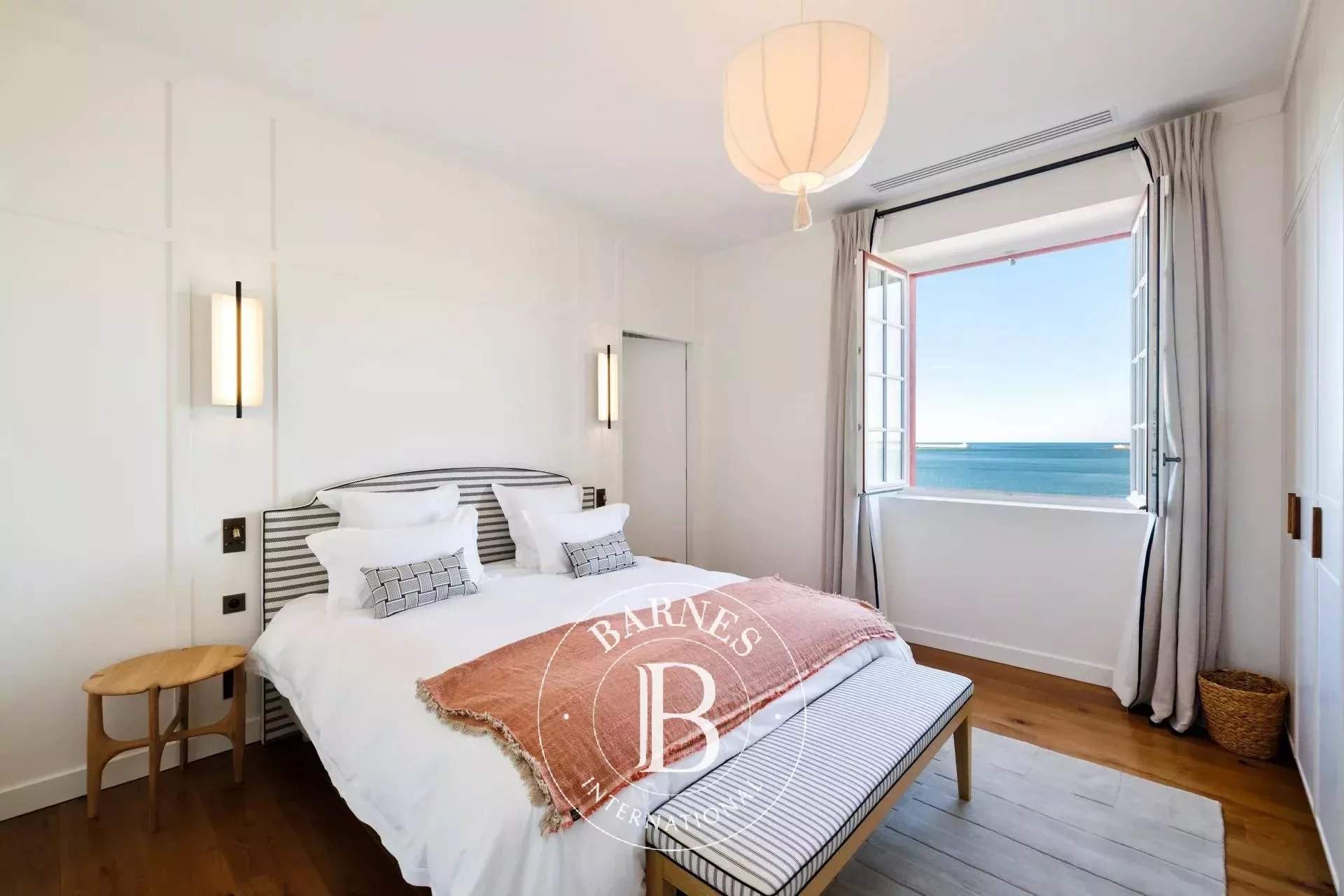 Saint-Jean-de-Luz  - Maison 18 Pi&egrave;ces 12 Chambres - picture 11