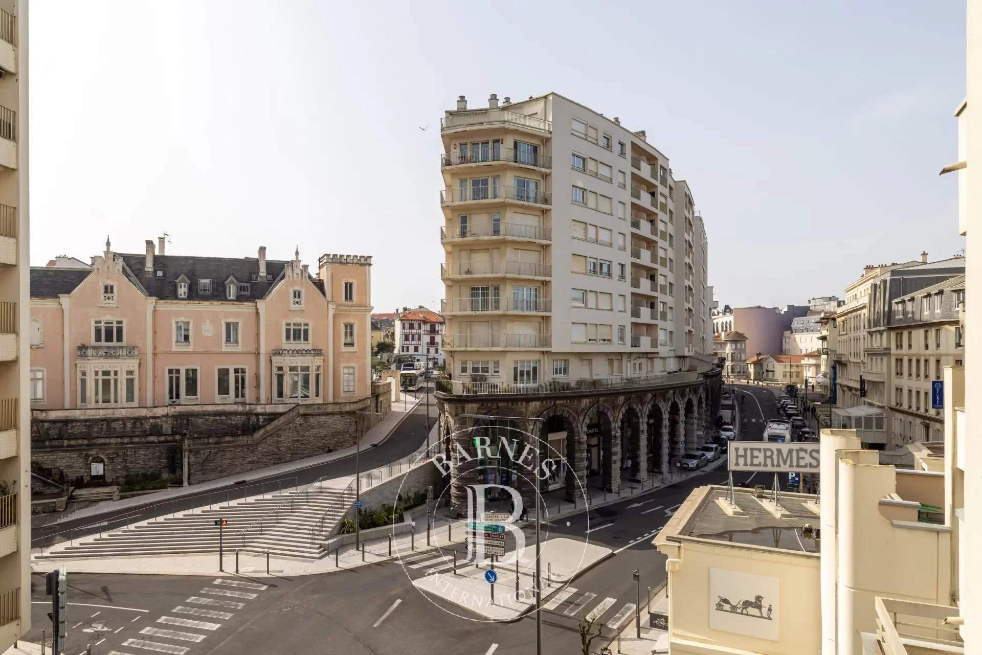 Biarritz  - Piso 2 Cuartos, 1 Habitacion - picture 1