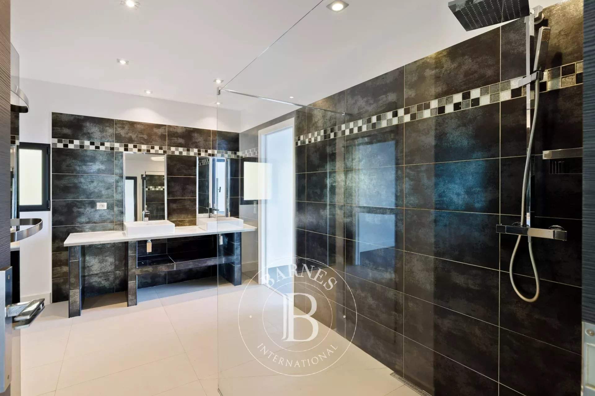 Urrugne  - House 6 Bedrooms - picture 15