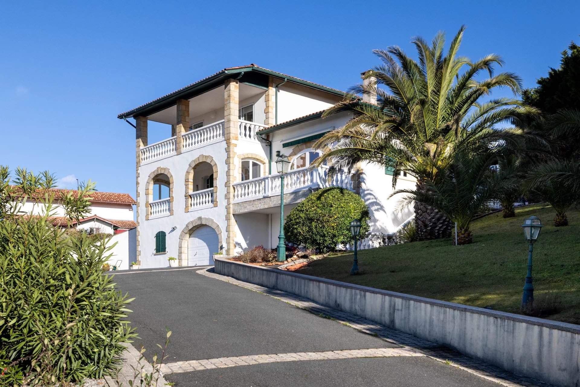 Bidart  - Maison 5 Pi&egrave;ces 3 Chambres - picture 15